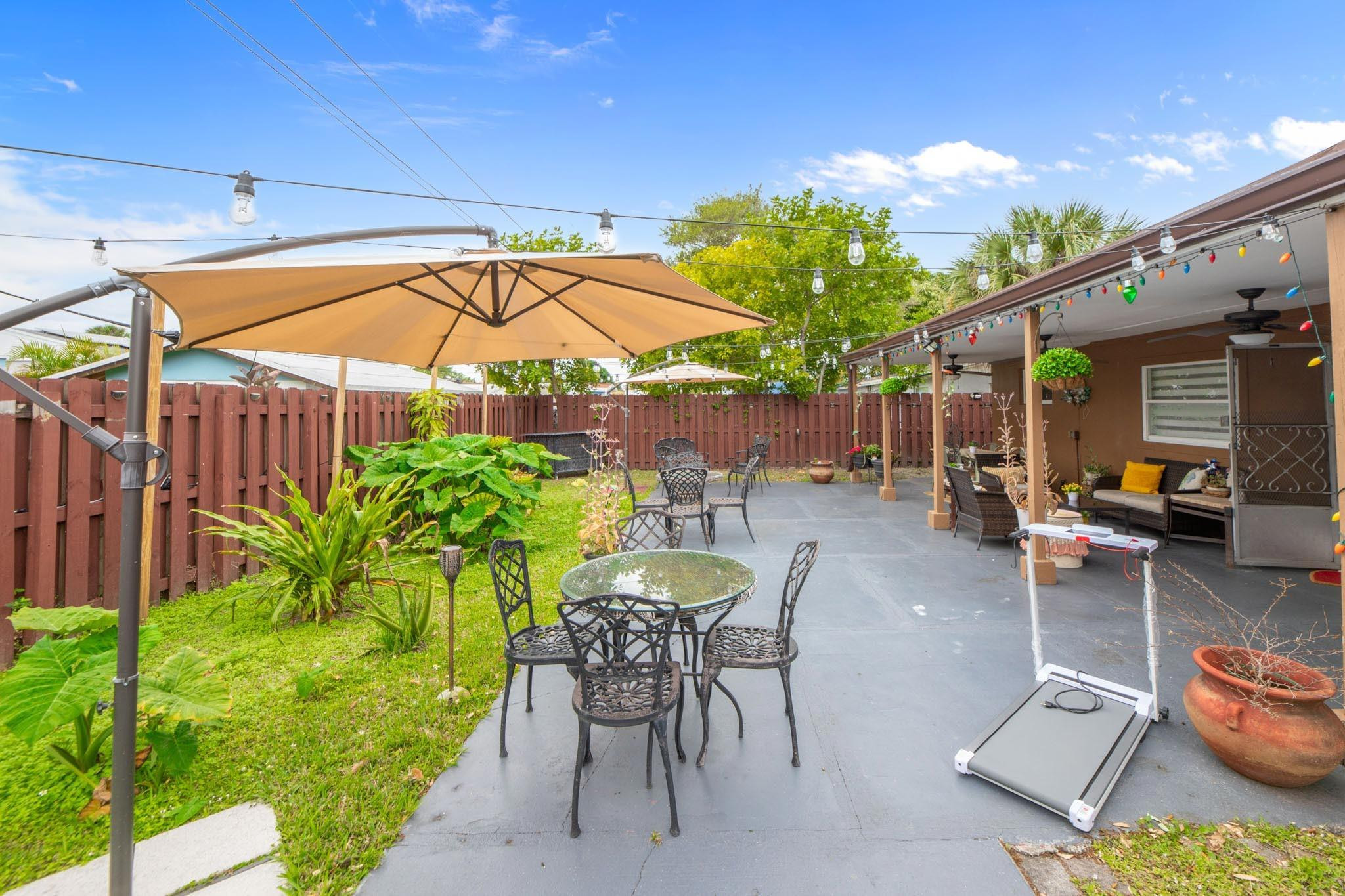 6500 SW 16th, Pompano Beach FL 33068