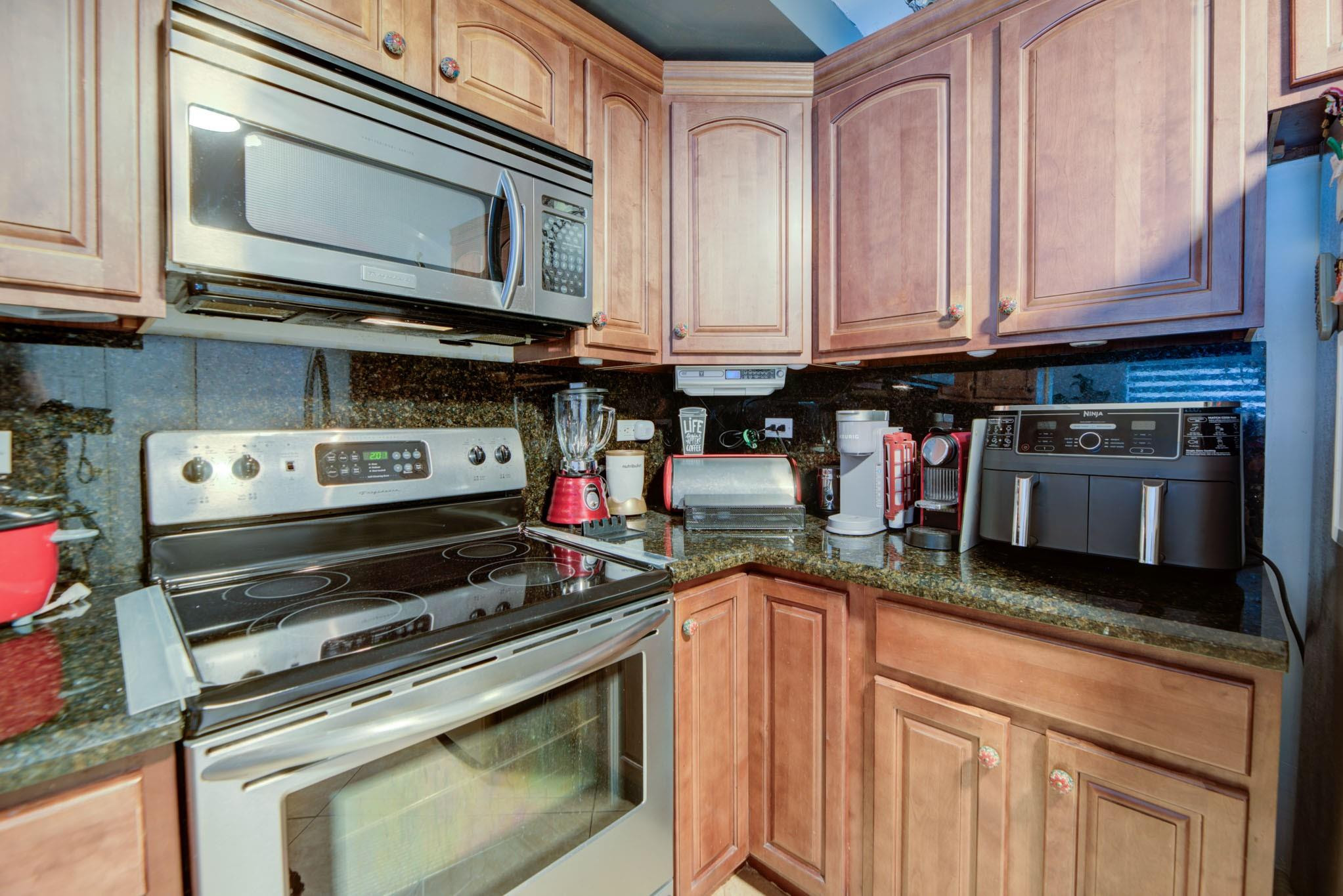 6500 SW 16th, Pompano Beach FL 33068