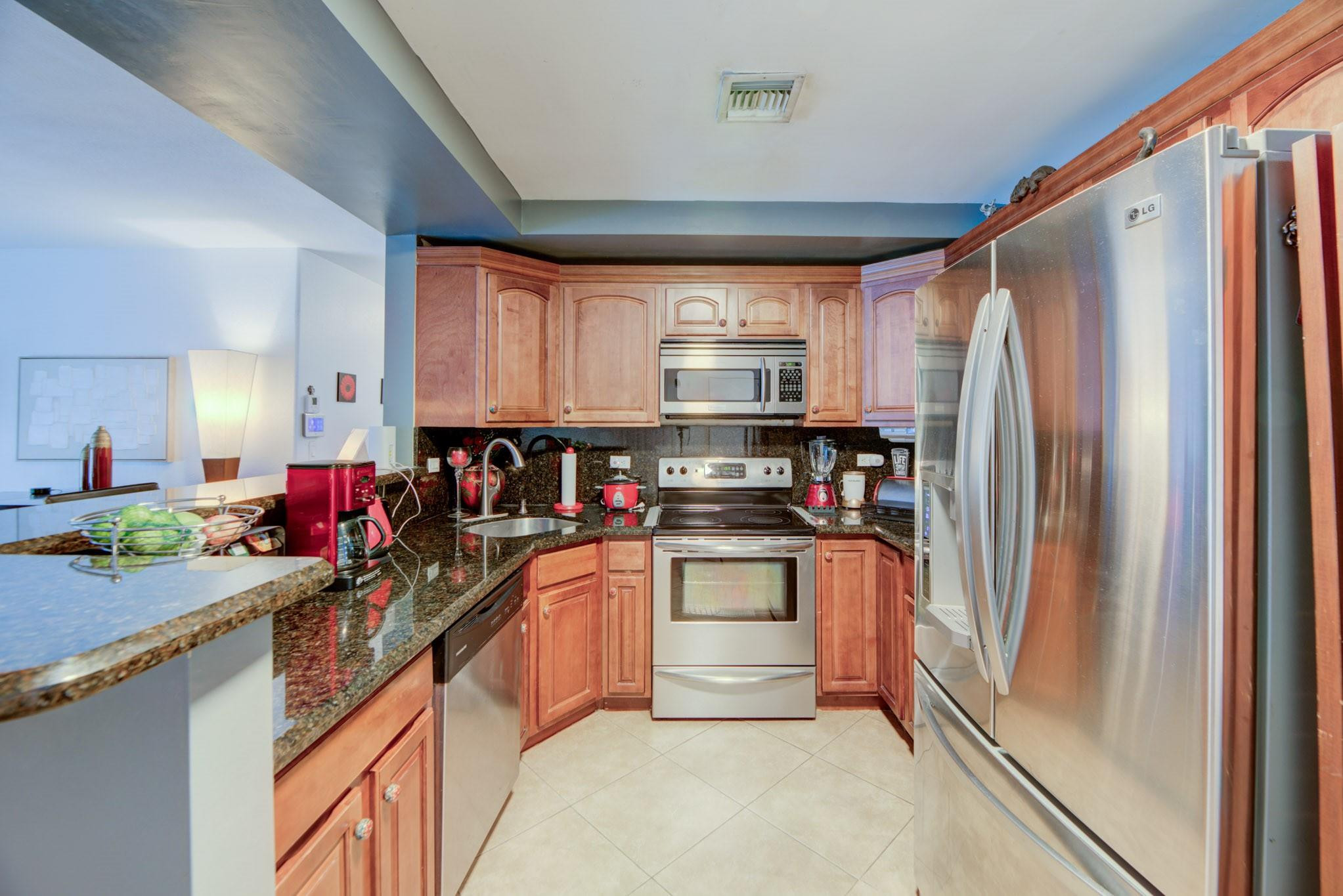 6500 SW 16th, Pompano Beach FL 33068
