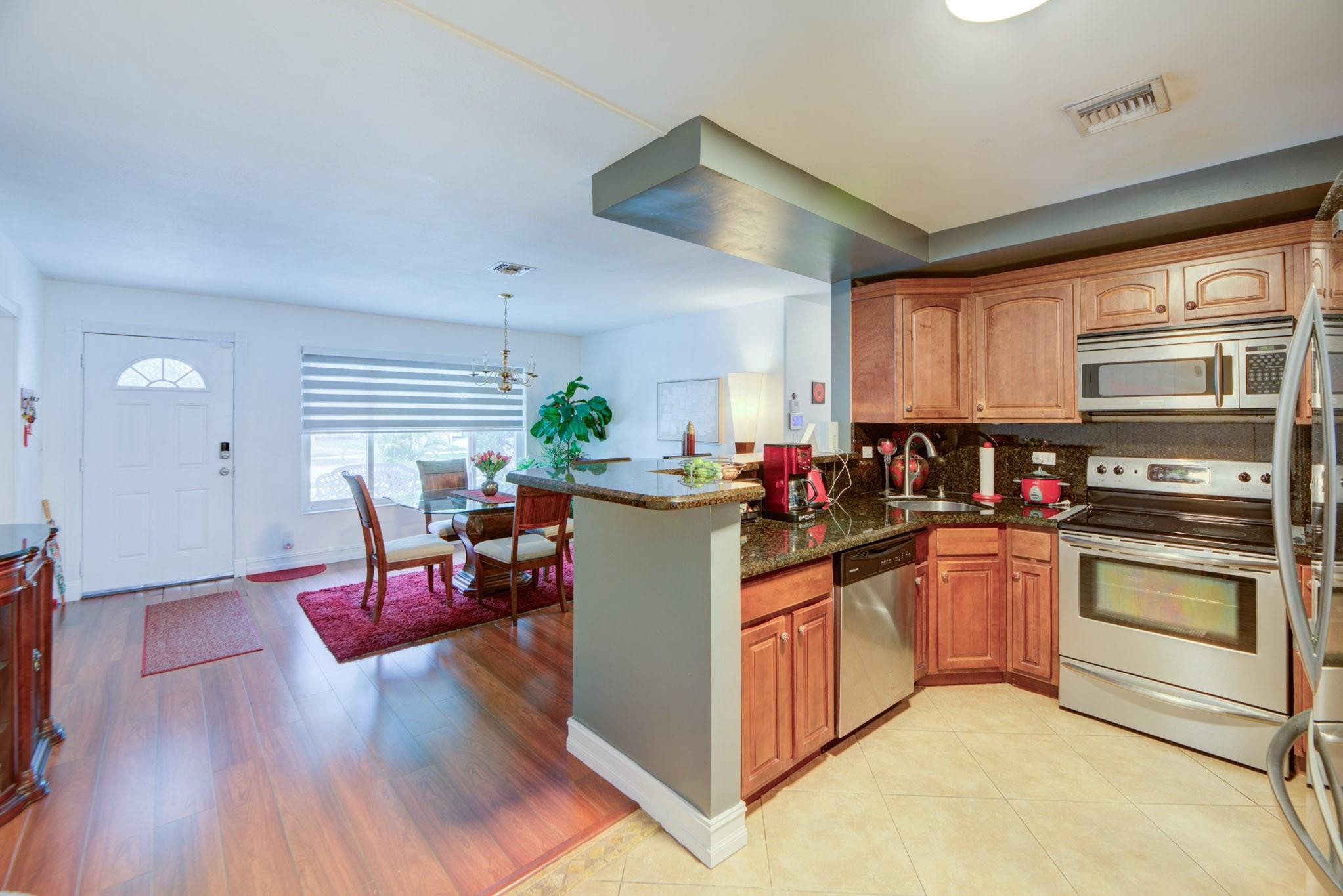 6500 SW 16th, Pompano Beach FL 33068