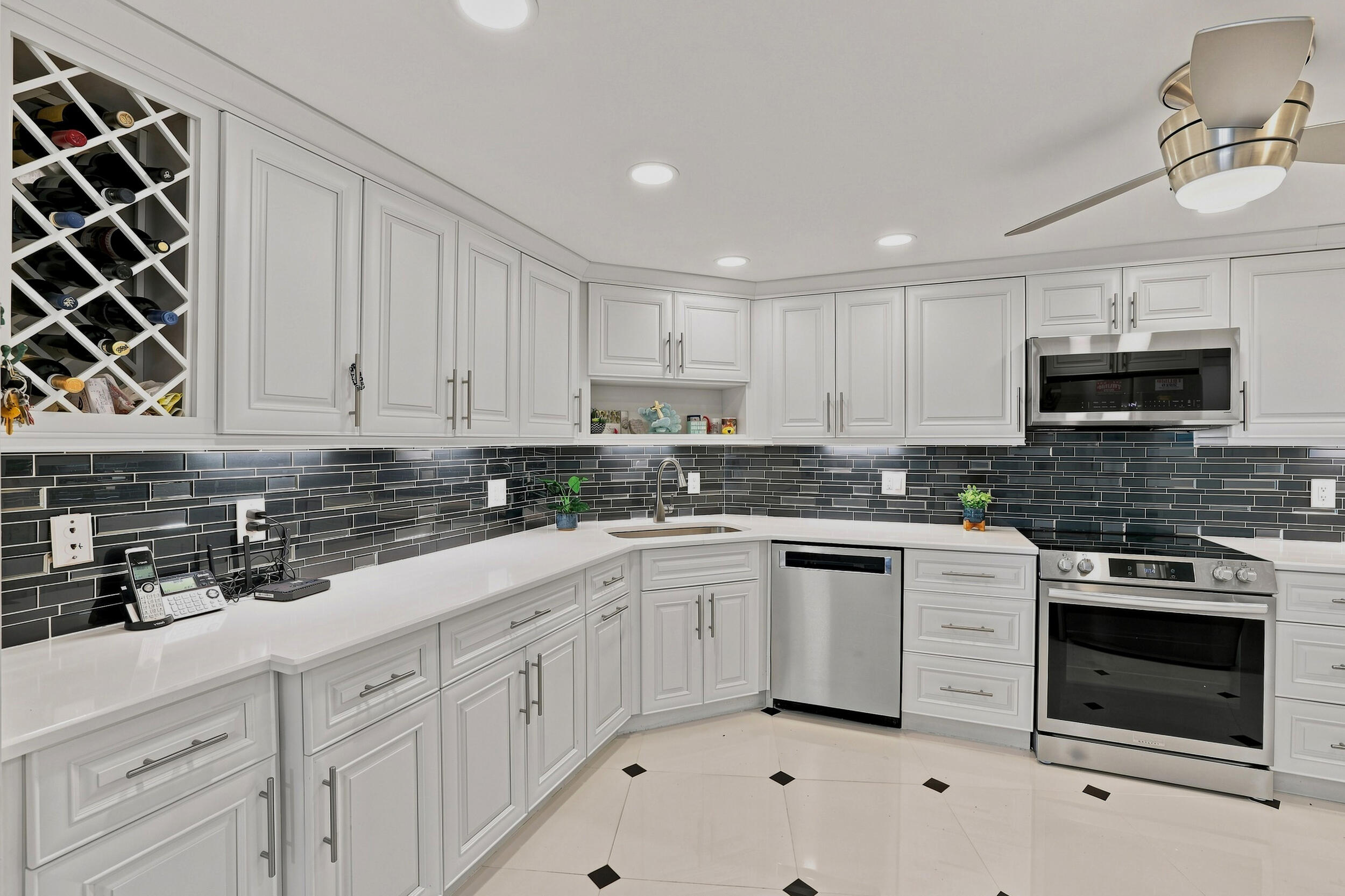 3900 N Ocean #4B, Lauderdale By The Sea FL 33308