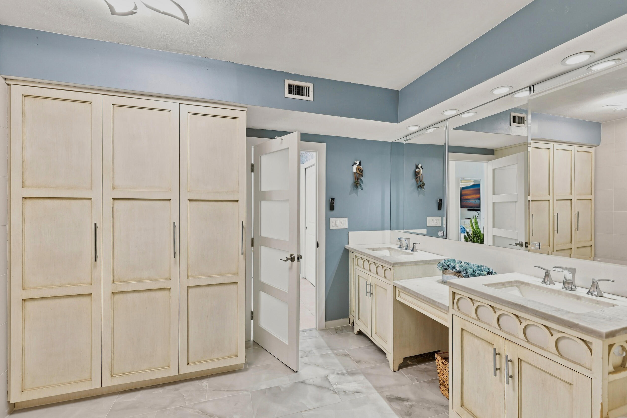 3900 N Ocean #4B, Lauderdale By The Sea FL 33308