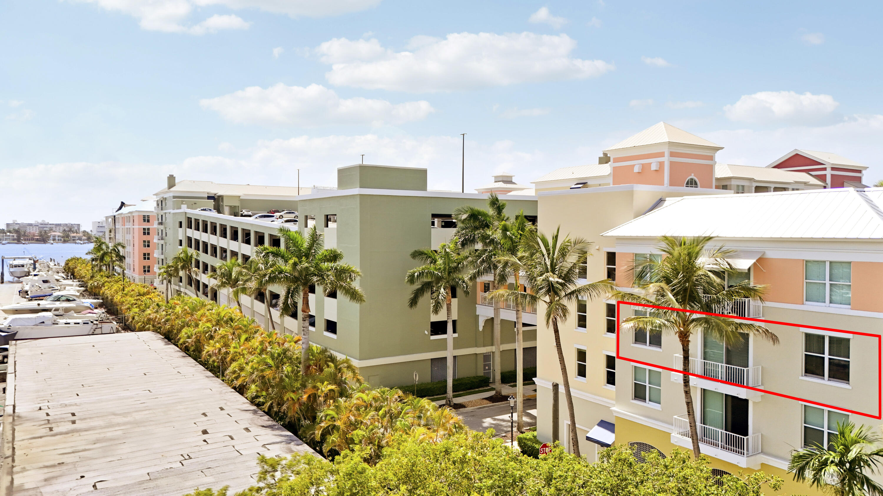 802 W Windward #301, Lantana FL 33462