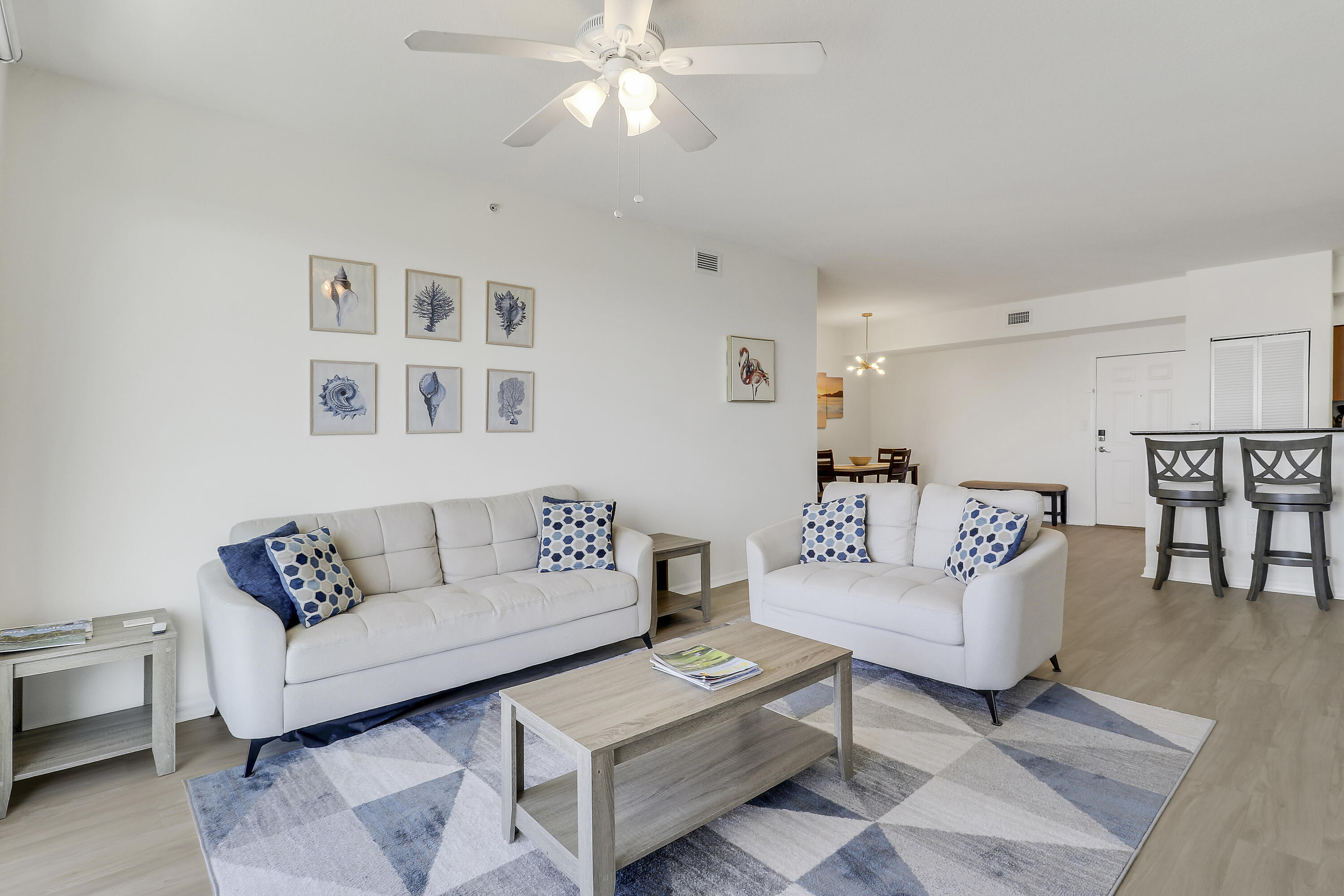 802 W Windward #301, Lantana FL 33462