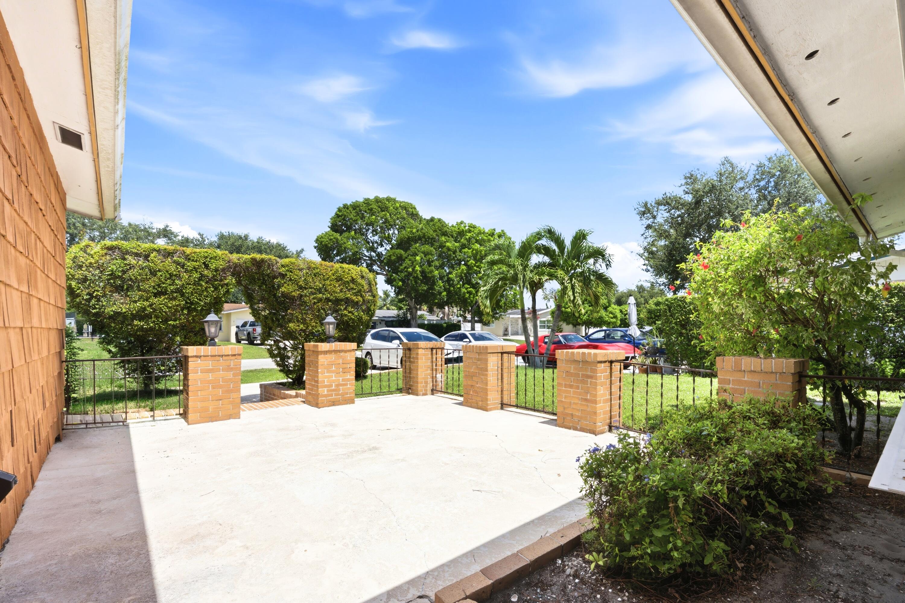 278 CAMELLIA, Palm Beach Gardens FL 33410