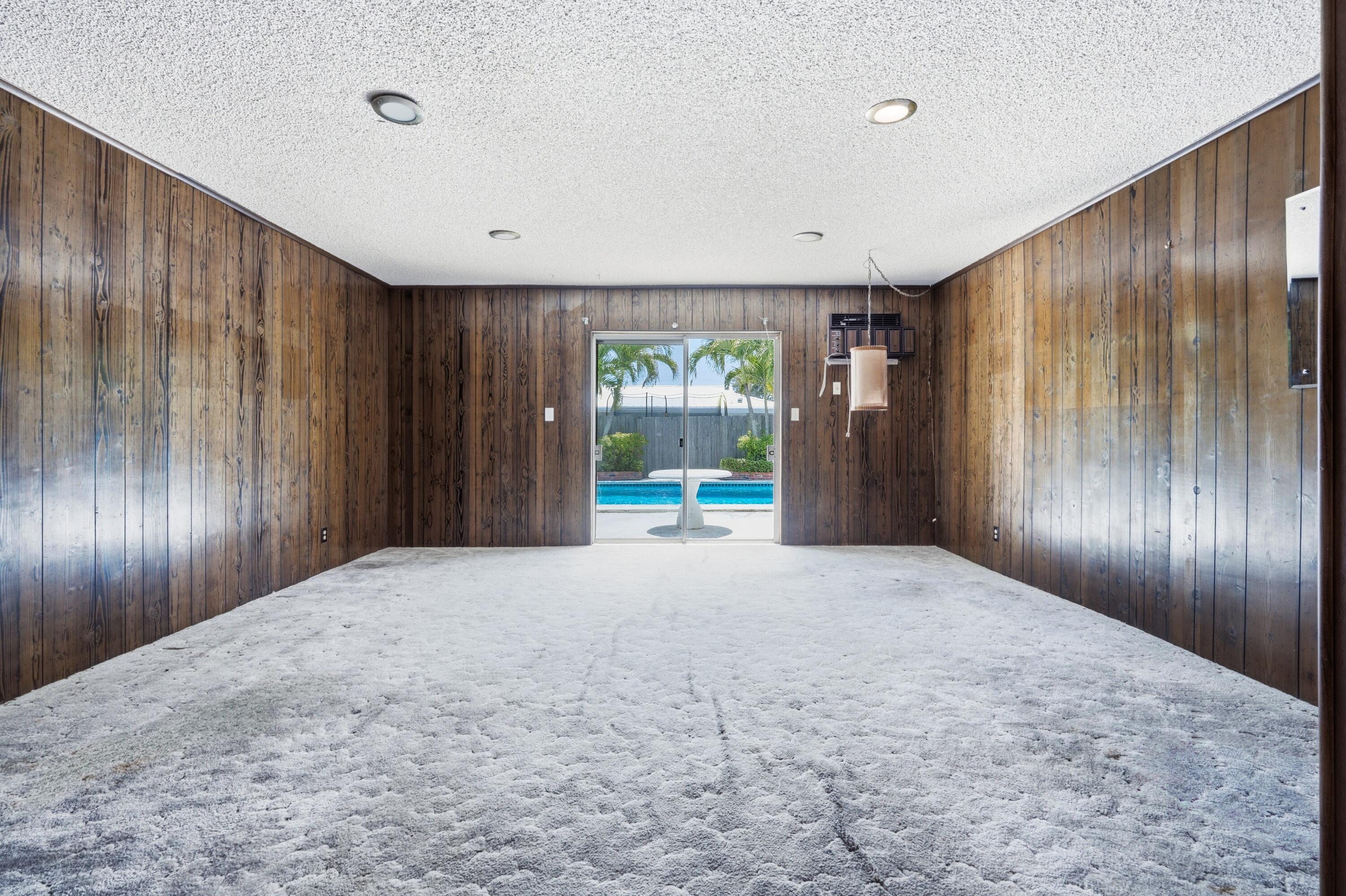 278 CAMELLIA, Palm Beach Gardens FL 33410