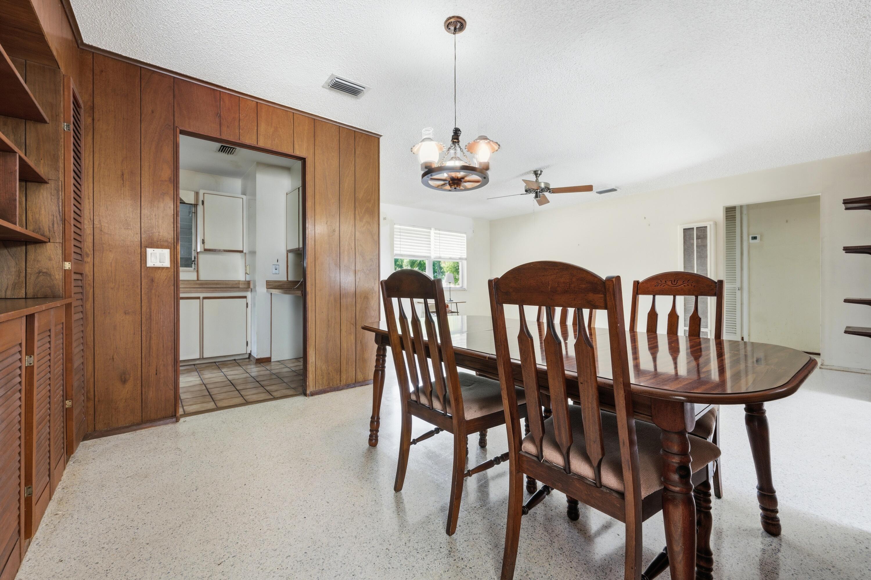 278 CAMELLIA, Palm Beach Gardens FL 33410
