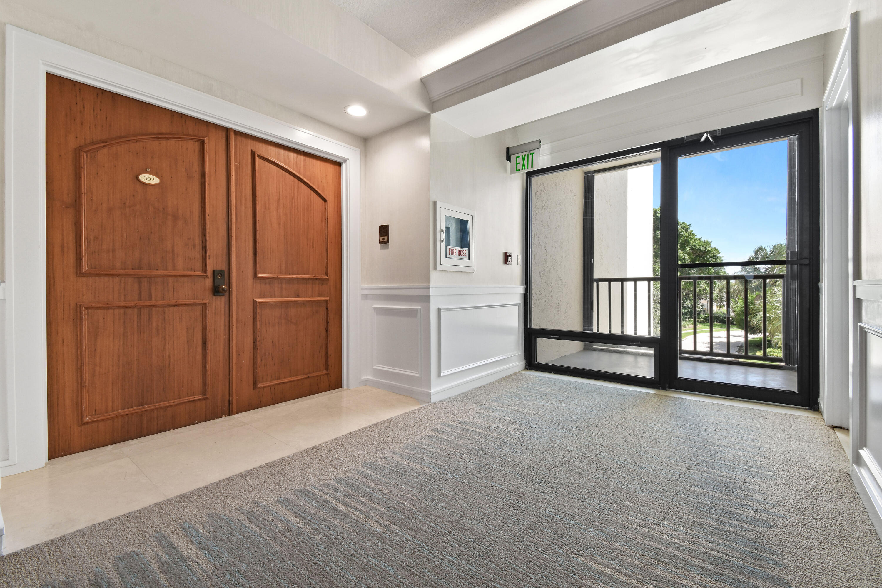 3322 CASSEEKEY ISLAND #302, Jupiter FL 33477