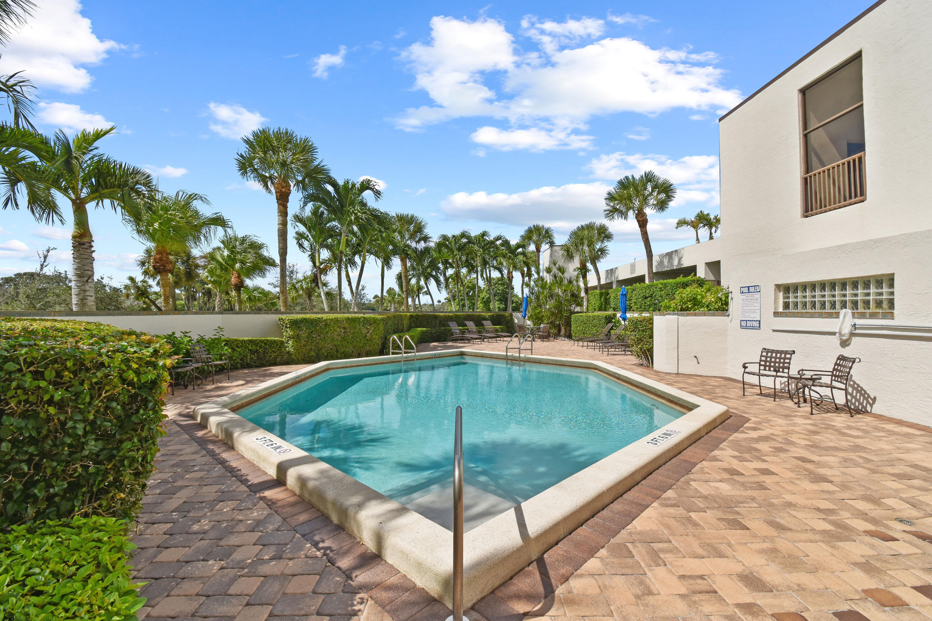 3322 CASSEEKEY ISLAND #302, Jupiter FL 33477