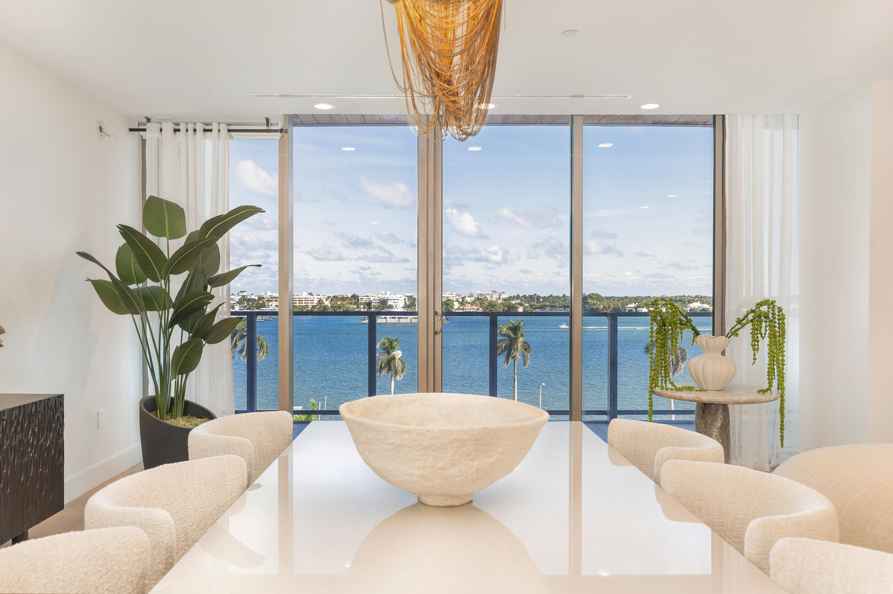 1333 S FLAGLER #402, West Palm Beach FL 33401