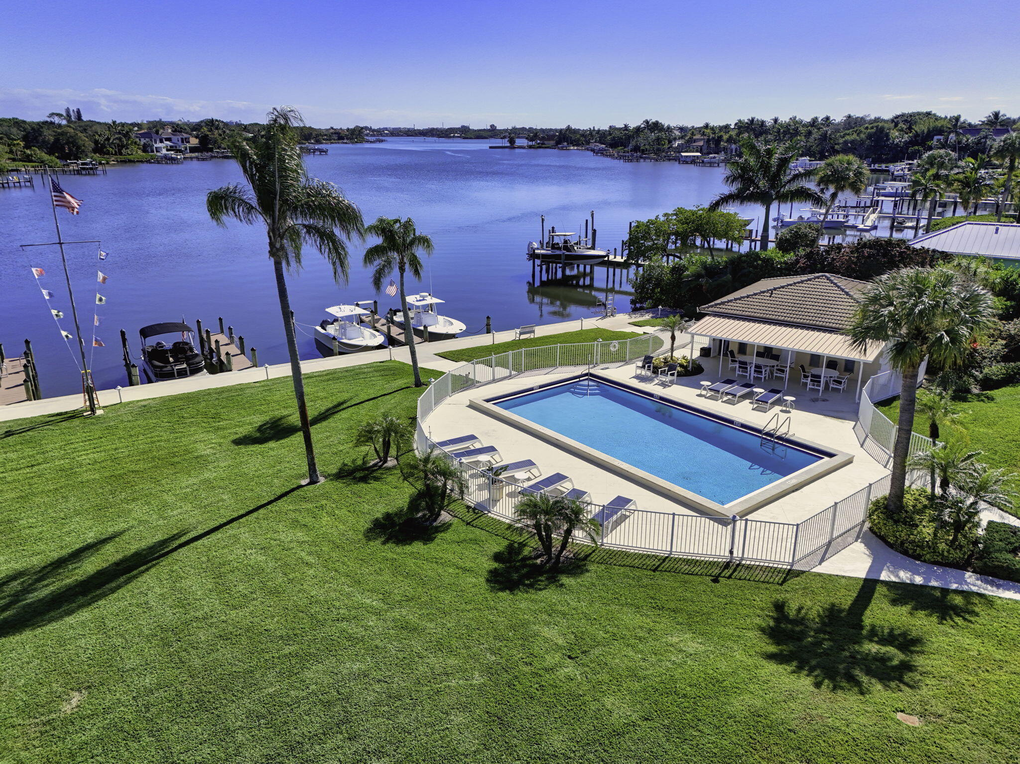478 Tequesta #204, Tequesta FL 33469