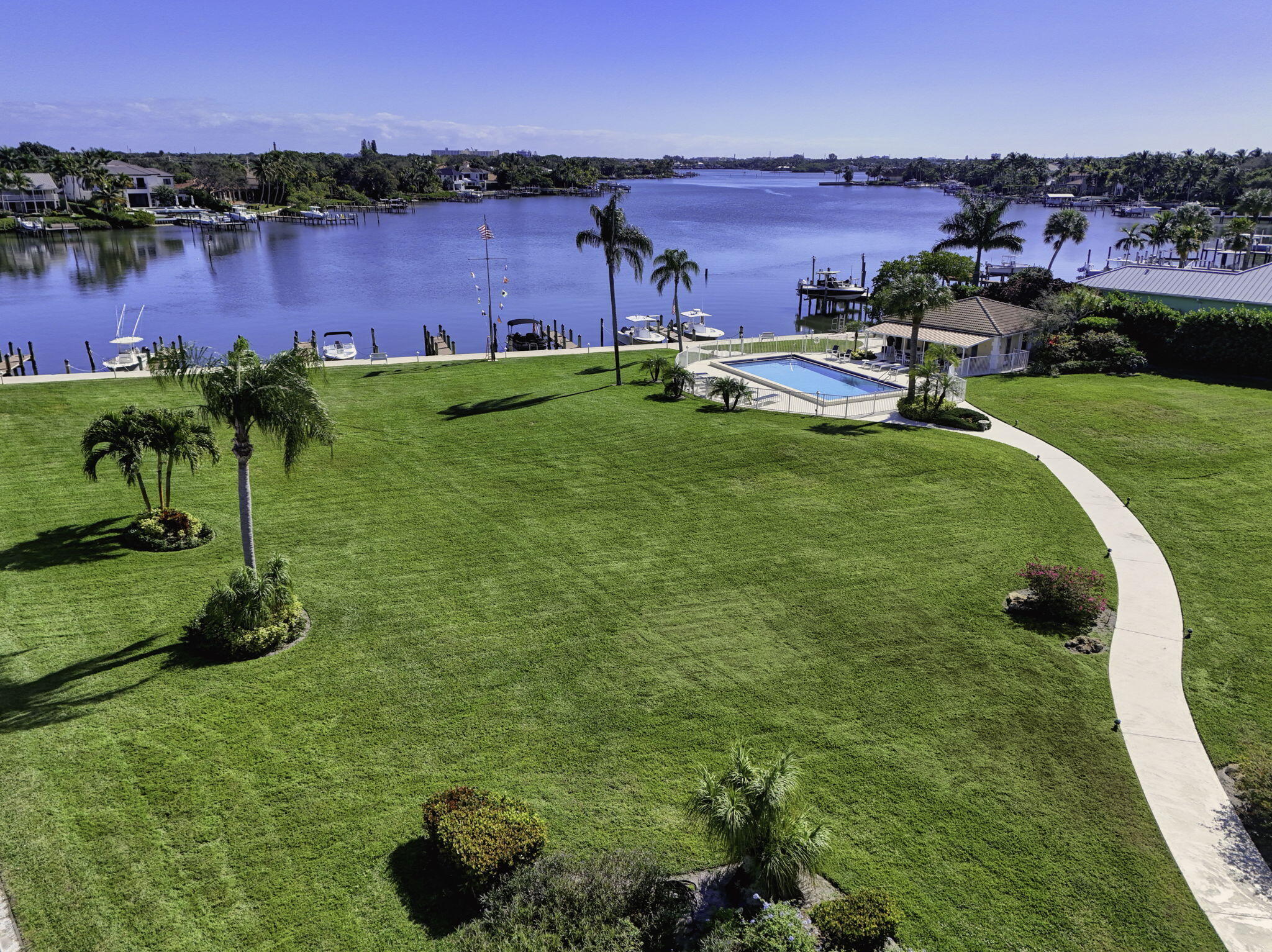 478 Tequesta #204, Tequesta FL 33469