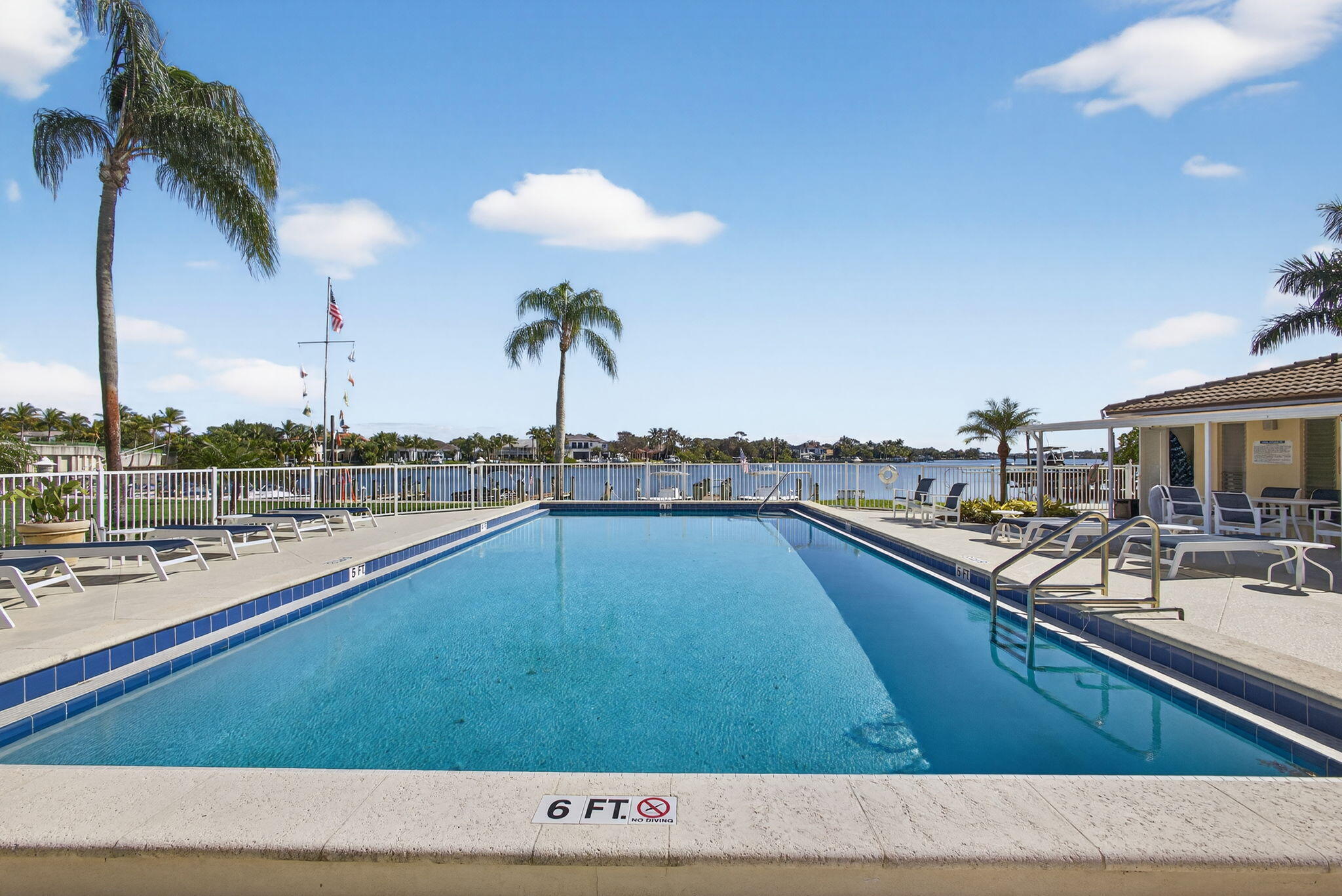 478 Tequesta #204, Tequesta FL 33469