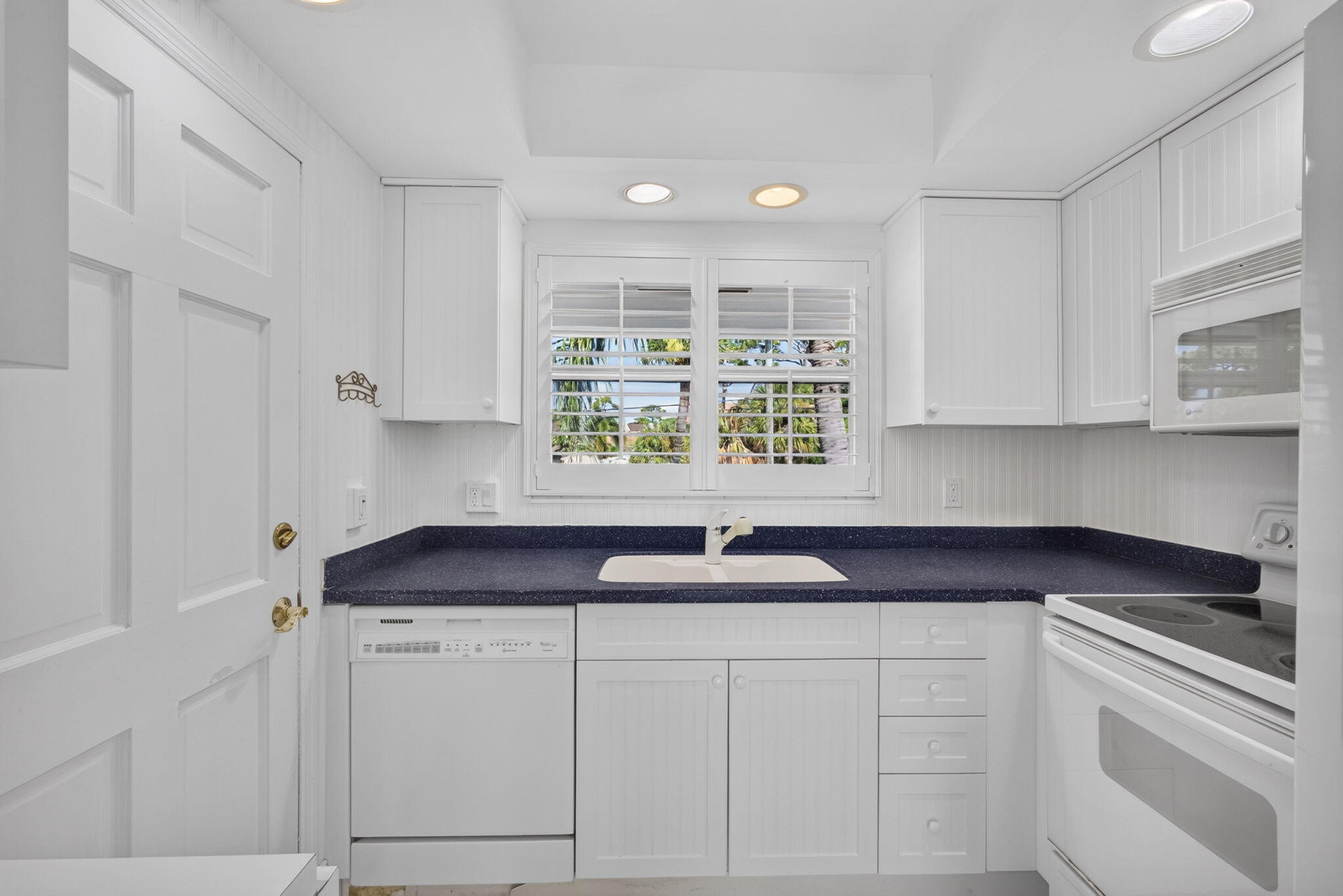 478 Tequesta #204, Tequesta FL 33469