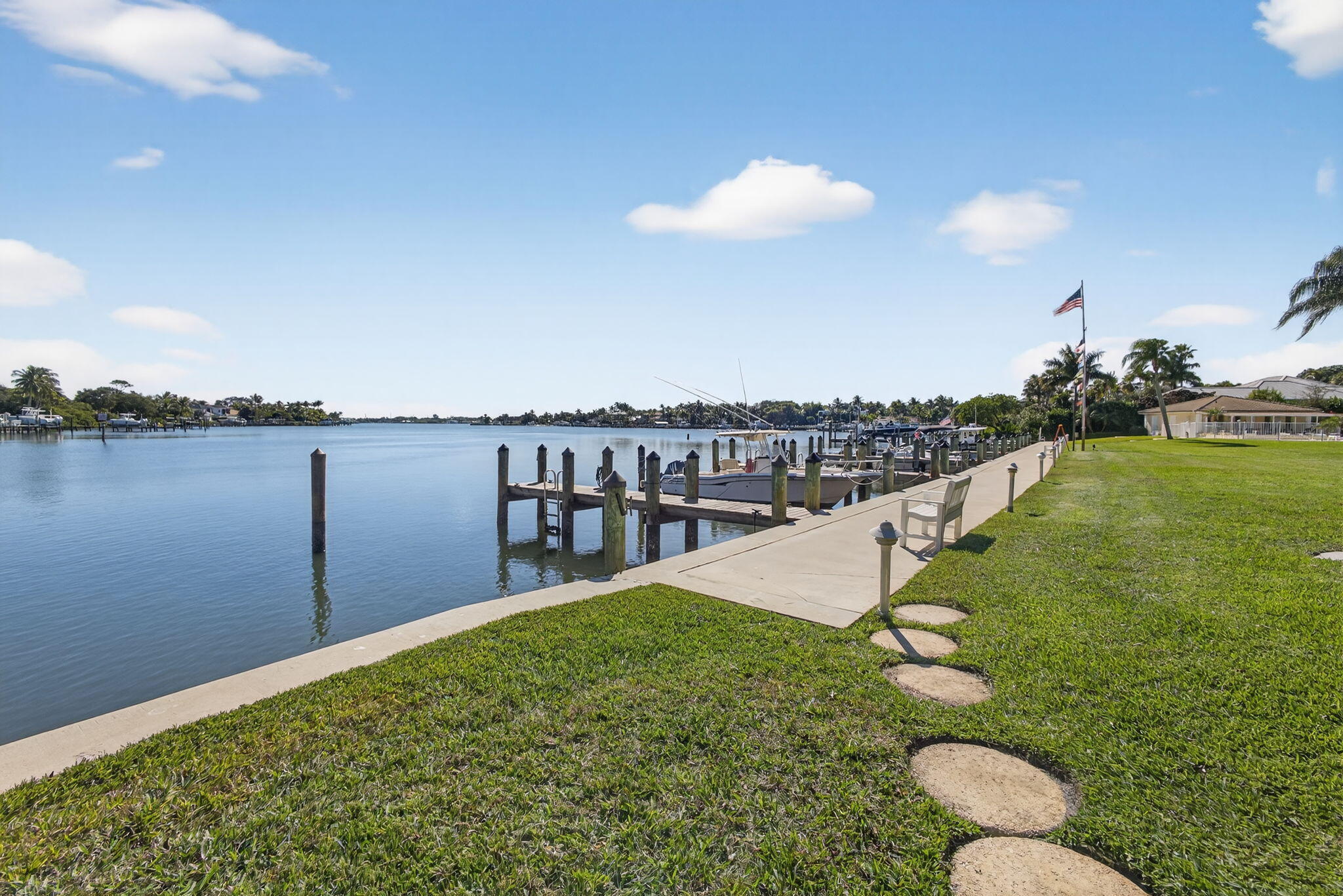 478 Tequesta #204, Tequesta FL 33469