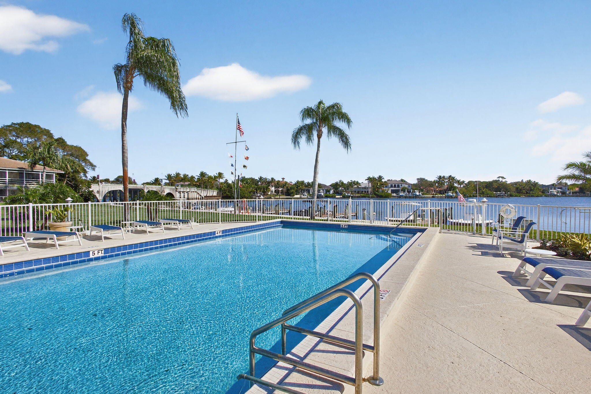 478 Tequesta #204, Tequesta FL 33469