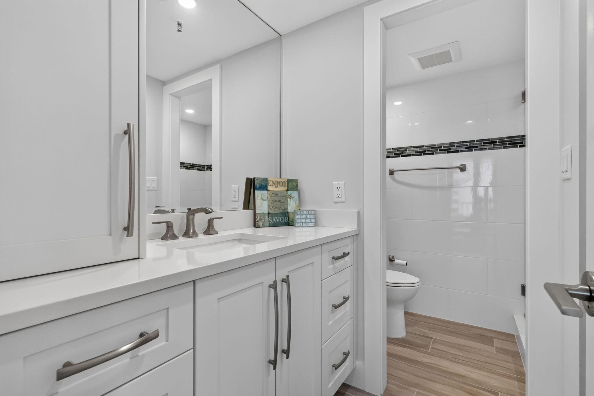 2917 S Ocean #401, Highland Beach FL 33487