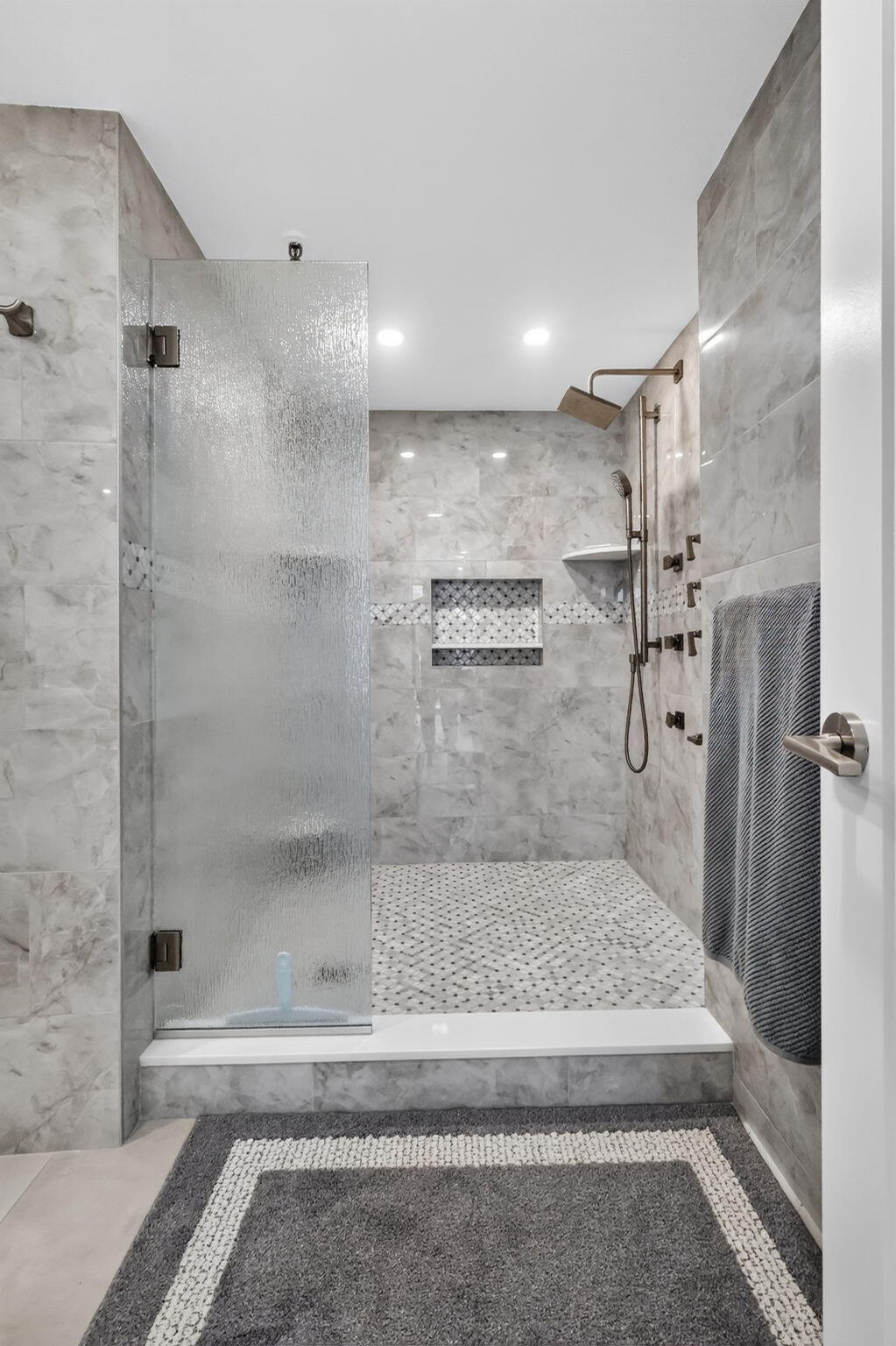 2917 S Ocean #401, Highland Beach FL 33487