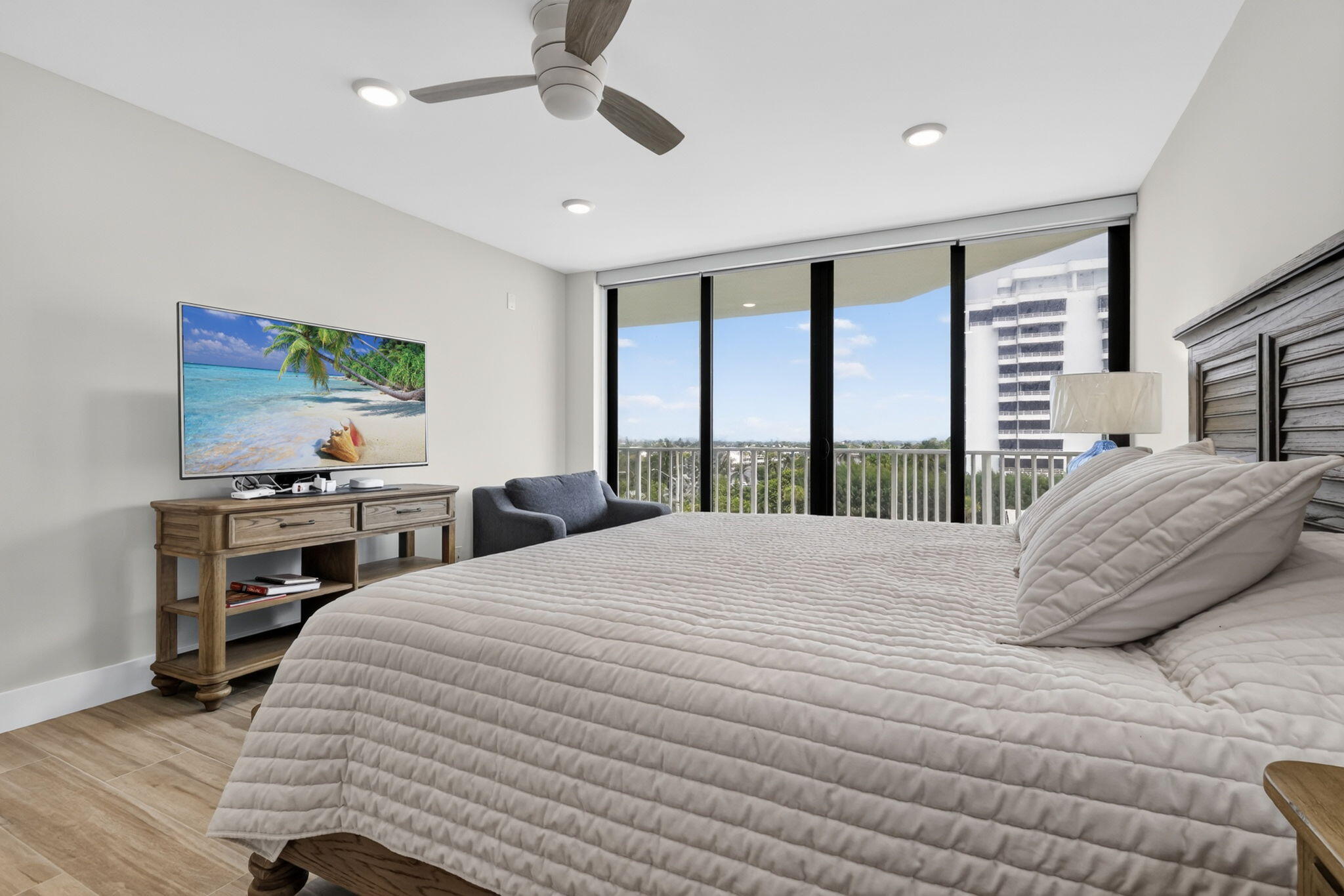2917 S Ocean #401, Highland Beach FL 33487