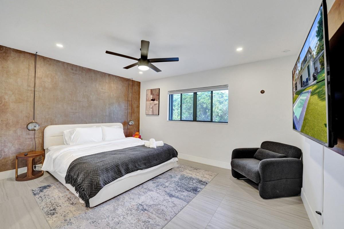 4417 SW 38th, Fort Lauderdale FL 33312
