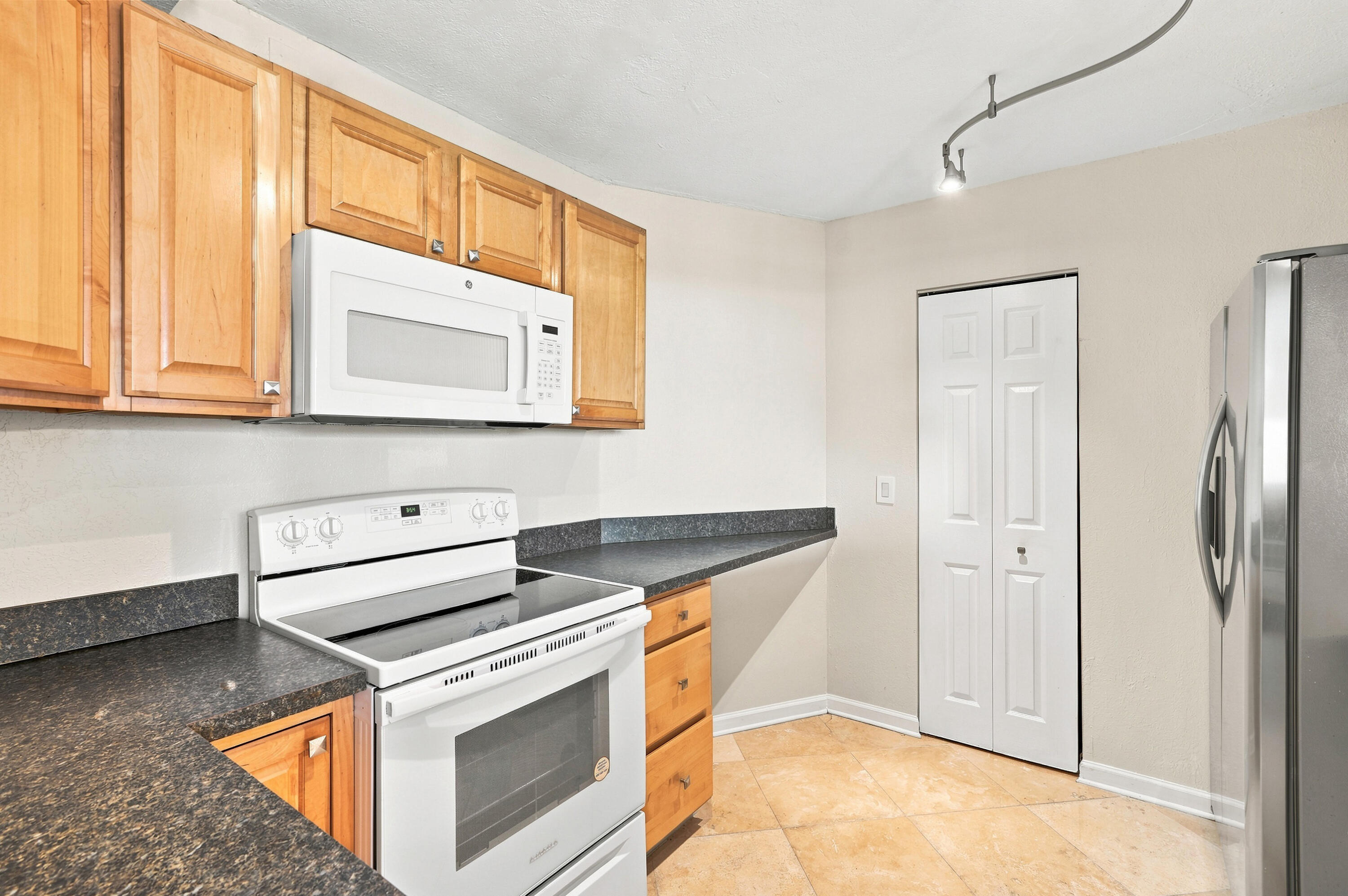 1301 RIVER REACH #514, Fort Lauderdale FL 33315
