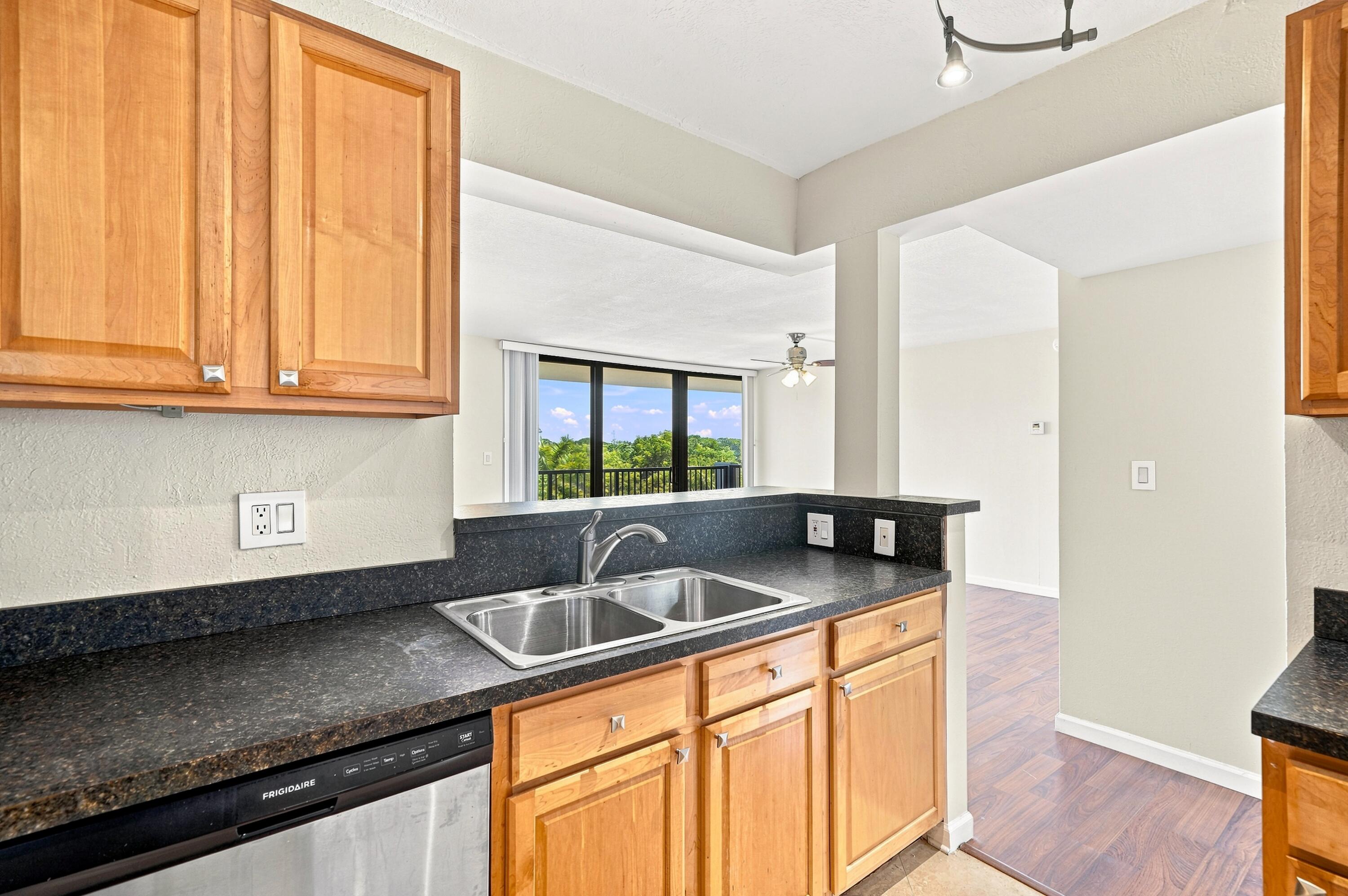 1301 RIVER REACH #514, Fort Lauderdale FL 33315