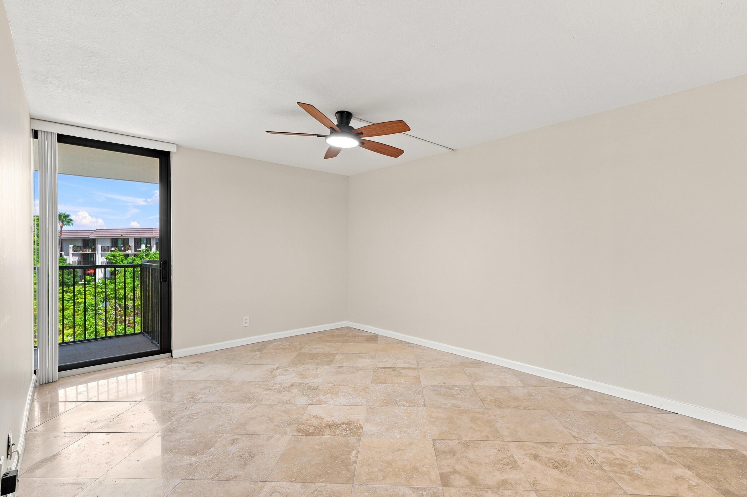 1301 RIVER REACH #514, Fort Lauderdale FL 33315