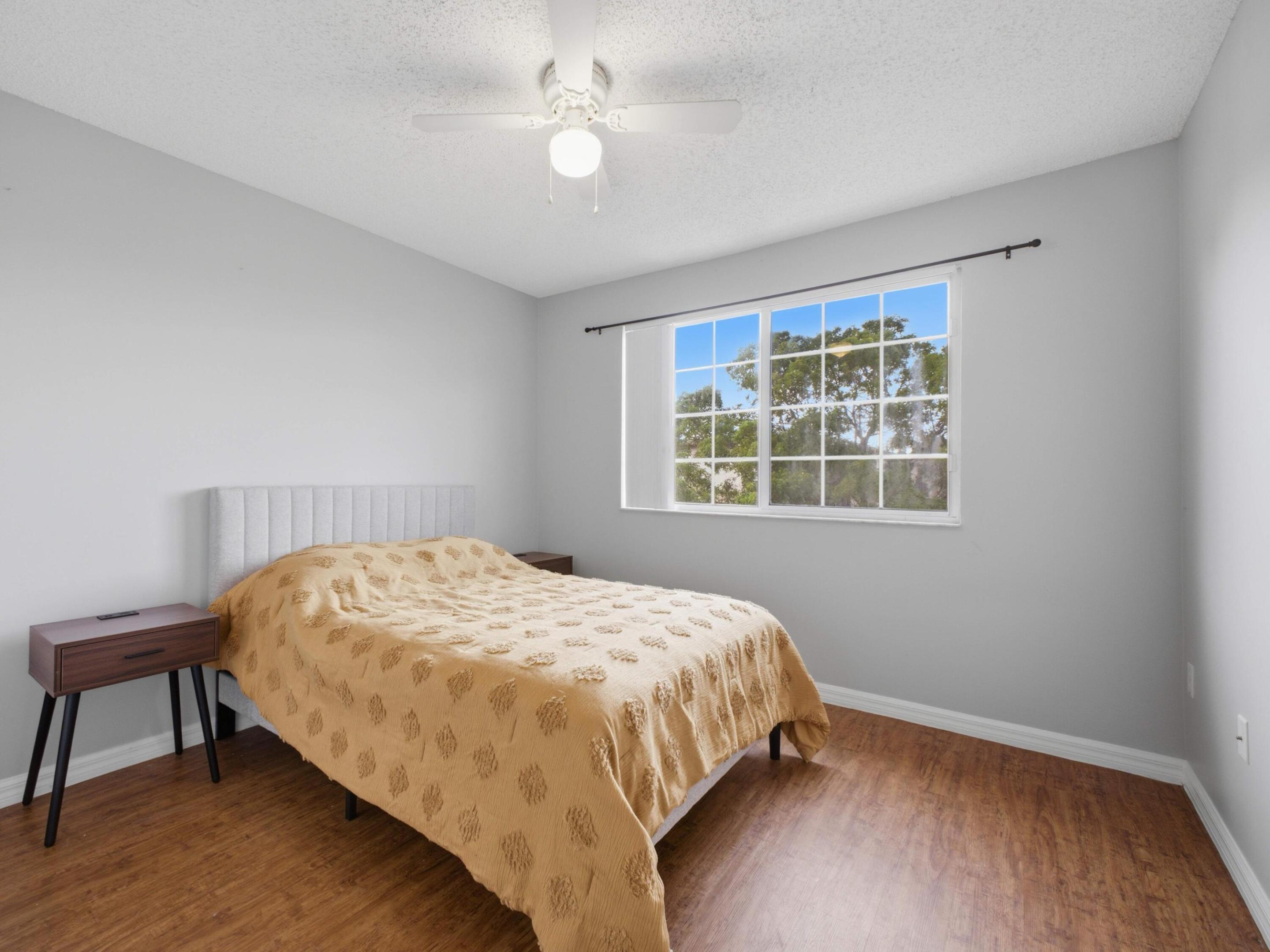 900 CRESTWOOD #920, Royal Palm Beach FL 33411