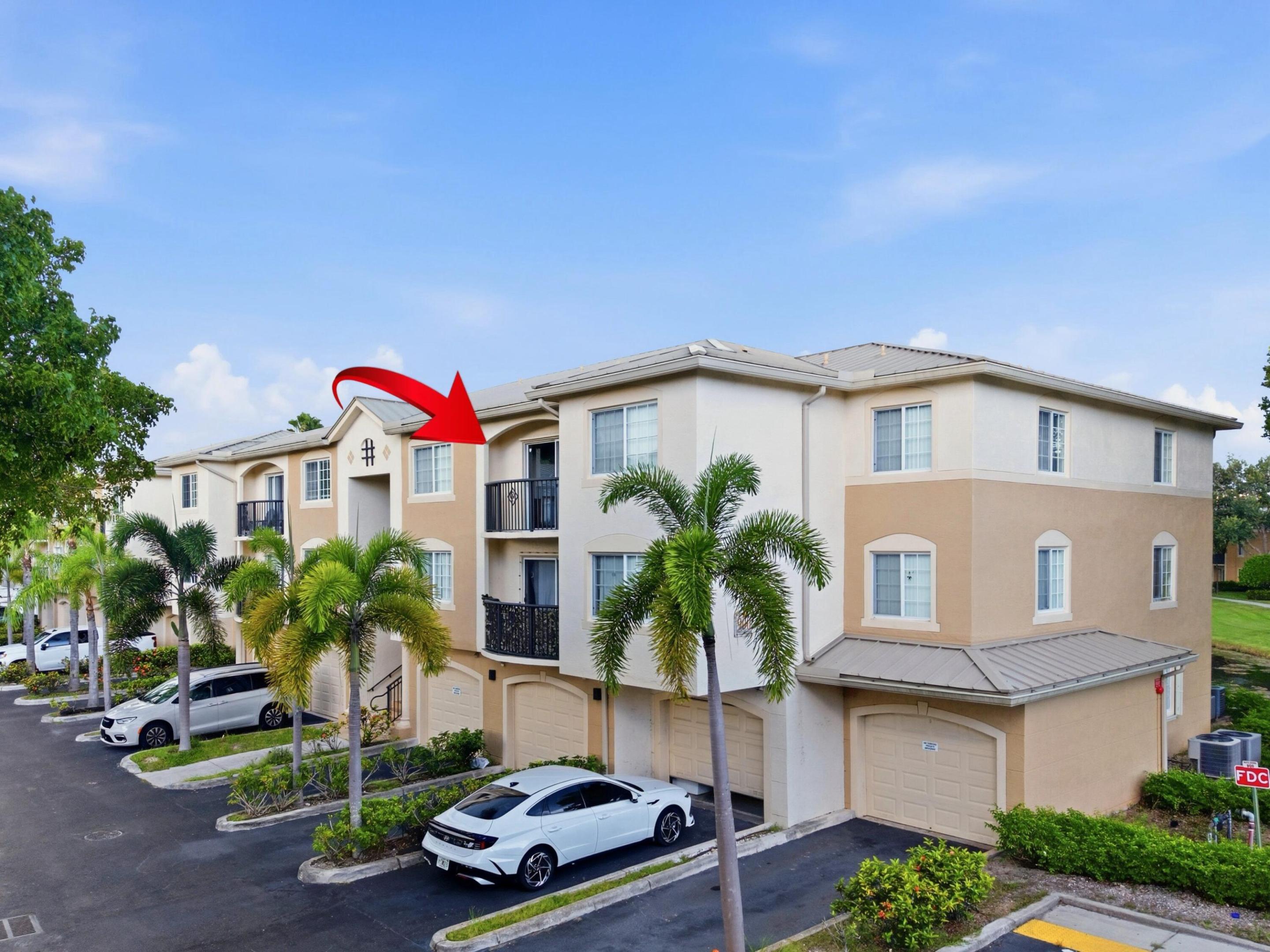 900 CRESTWOOD #920, Royal Palm Beach FL 33411