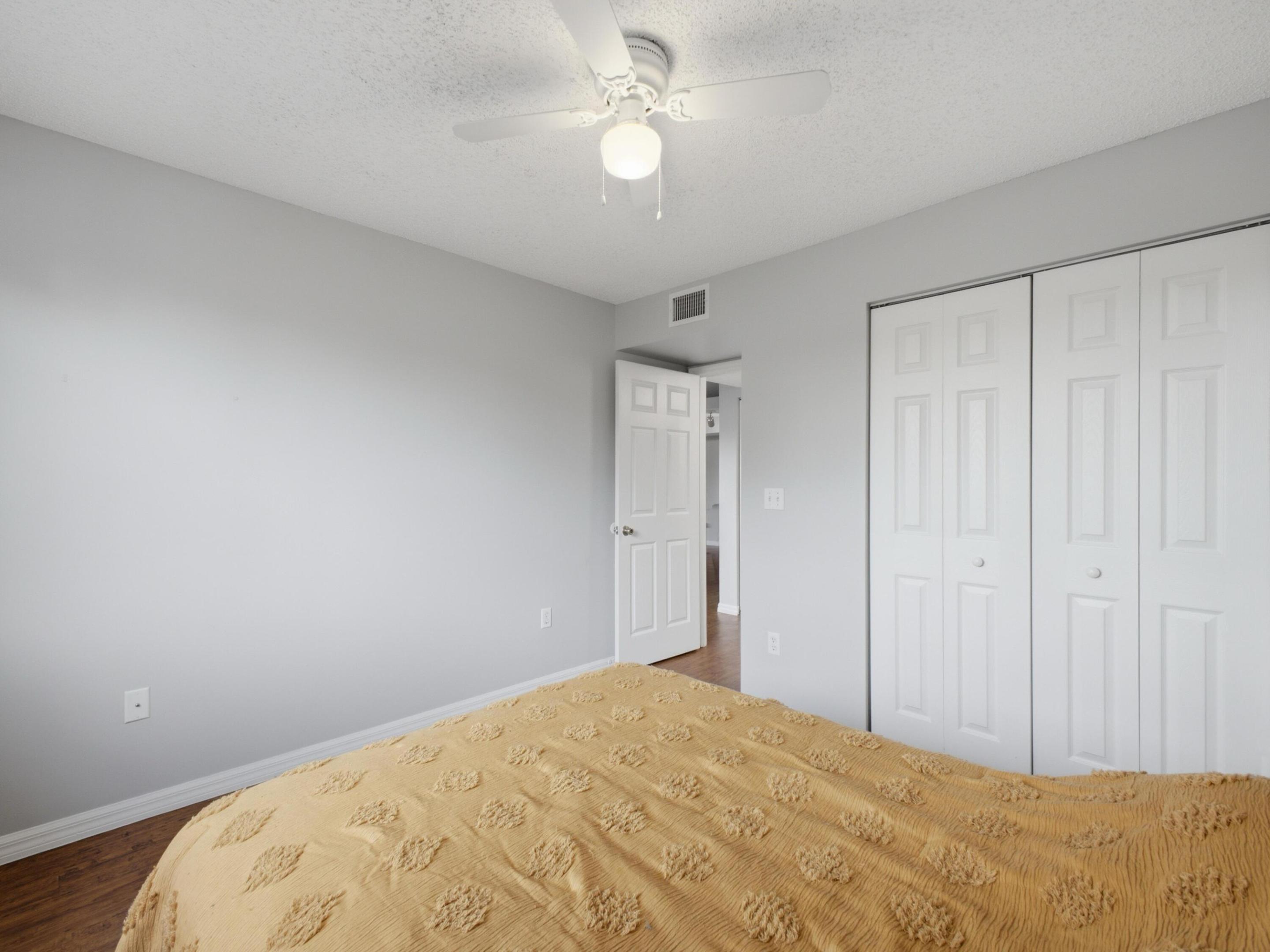 900 CRESTWOOD #920, Royal Palm Beach FL 33411