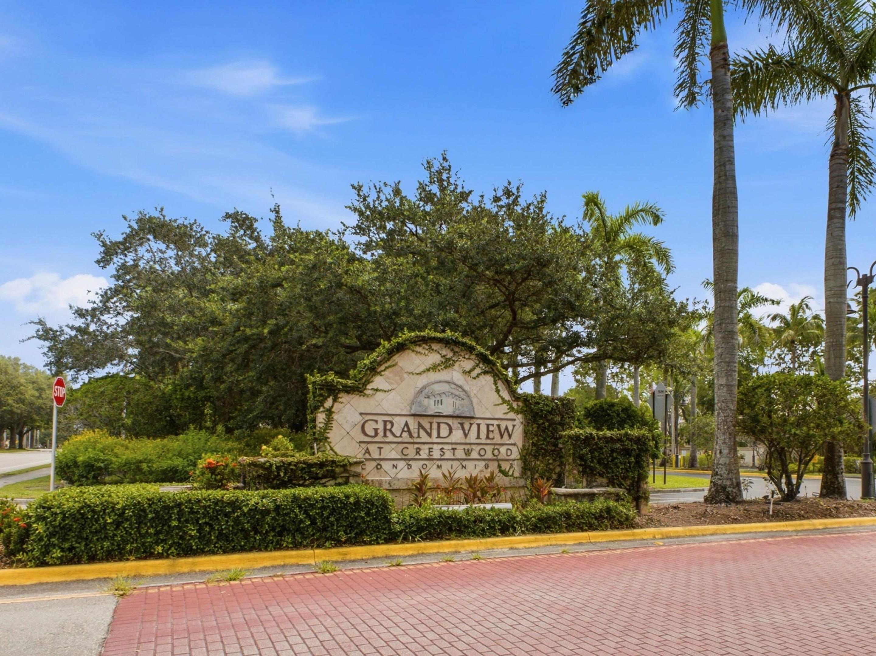 900 CRESTWOOD #920, Royal Palm Beach FL 33411