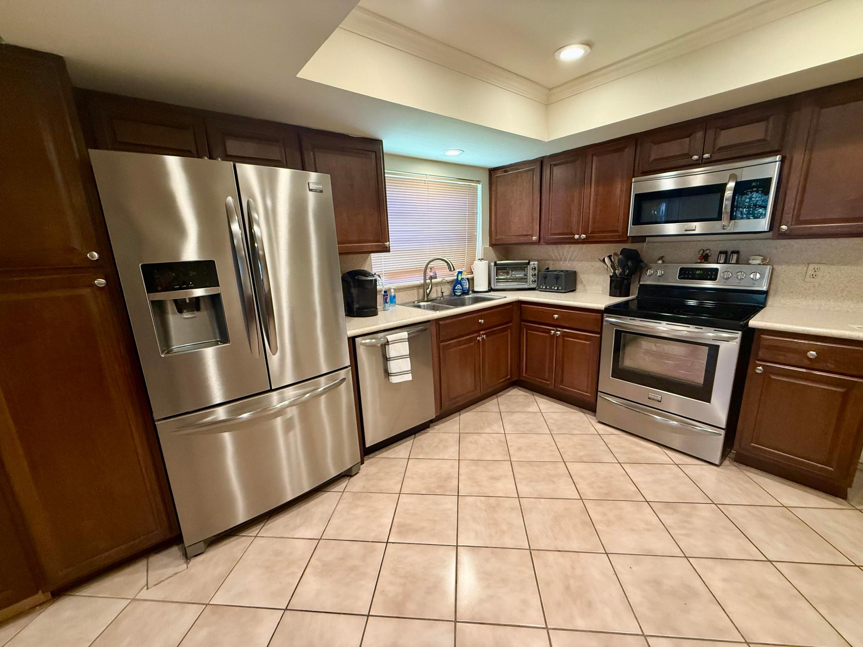18102 104th, Boca Raton FL 33498