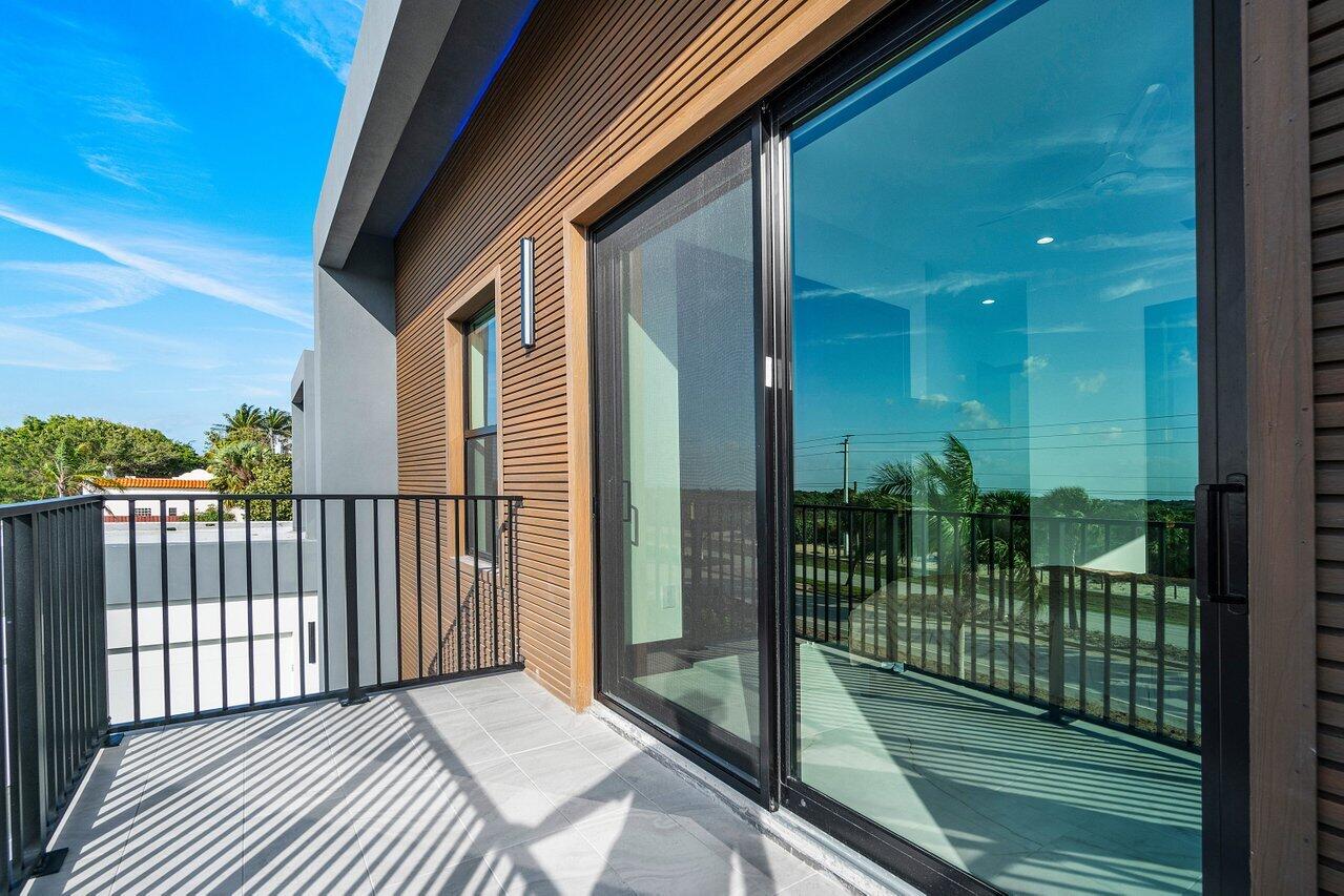 13480 US HIGHWAY 1, Juno Beach FL 33408