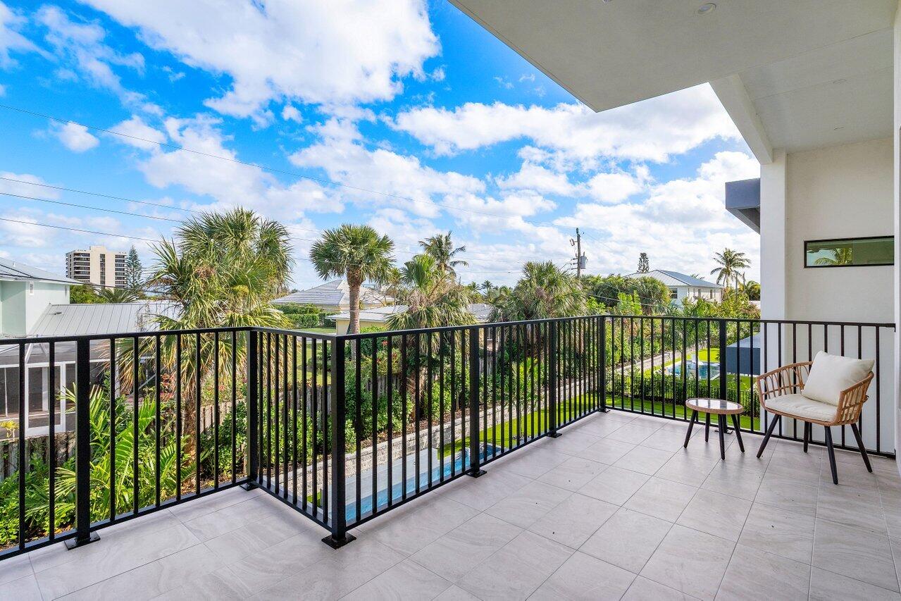 13480 US HIGHWAY 1, Juno Beach FL 33408