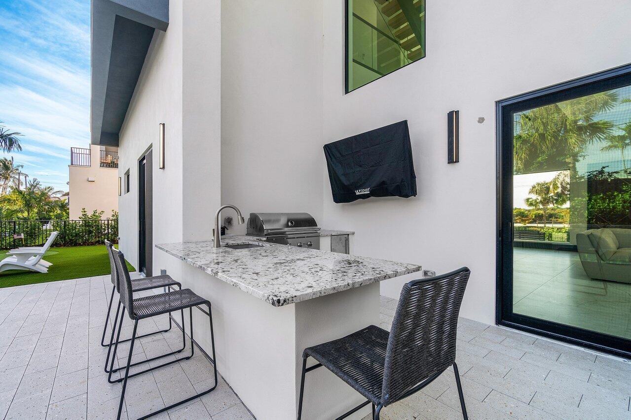 13480 US HIGHWAY 1, Juno Beach FL 33408