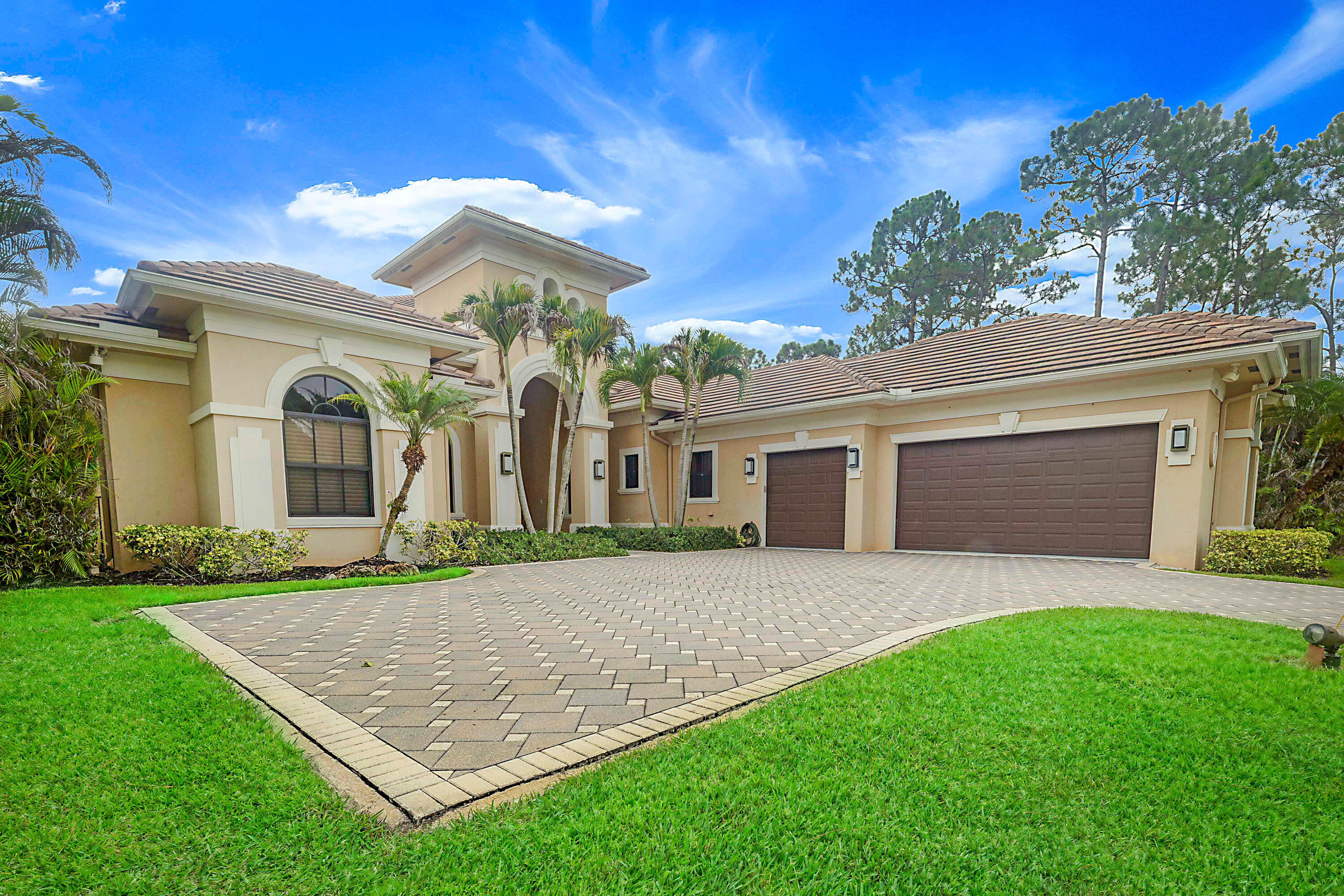 18337 SE Old Trail, Jupiter FL 33478