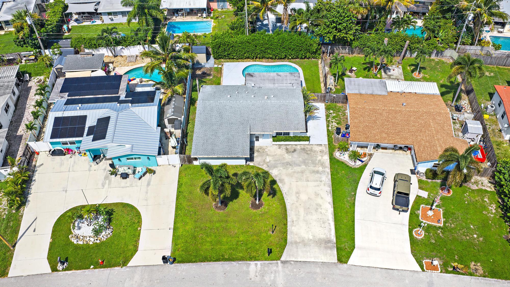 511 Ivy, Palm Beach Gardens FL 33410