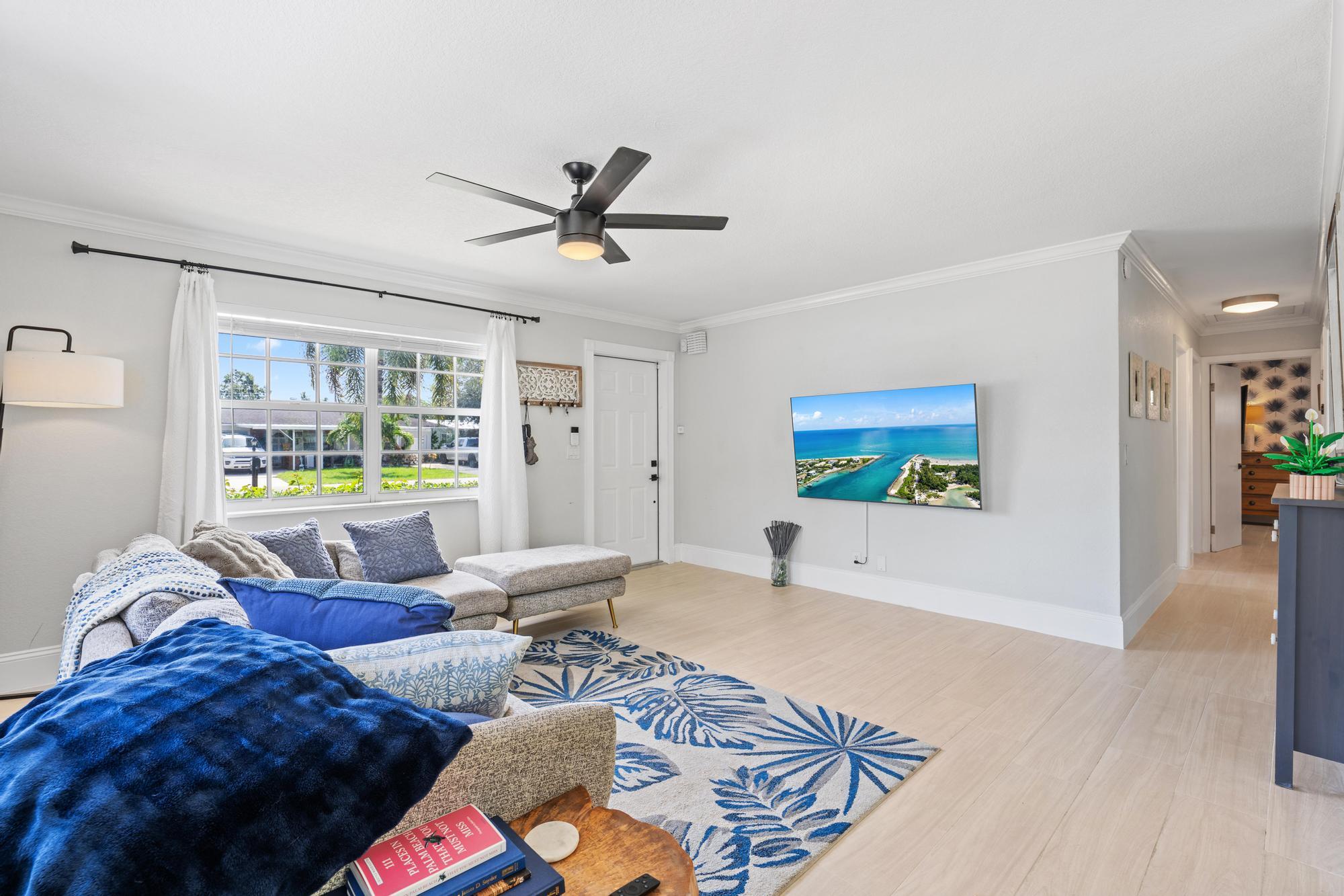 511 Ivy, Palm Beach Gardens FL 33410