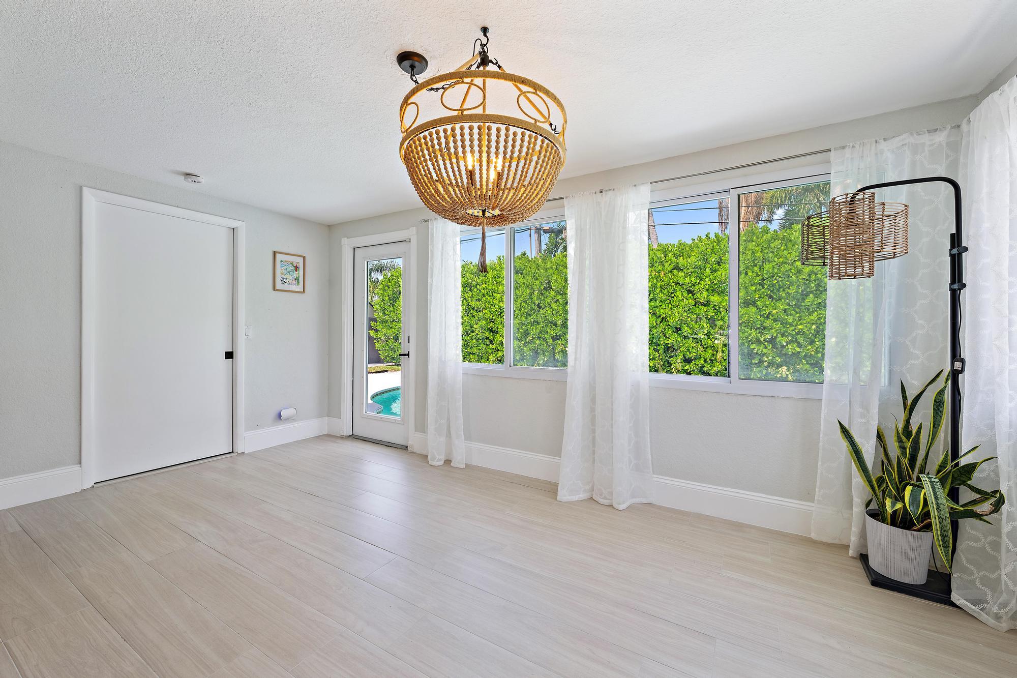 511 Ivy, Palm Beach Gardens FL 33410
