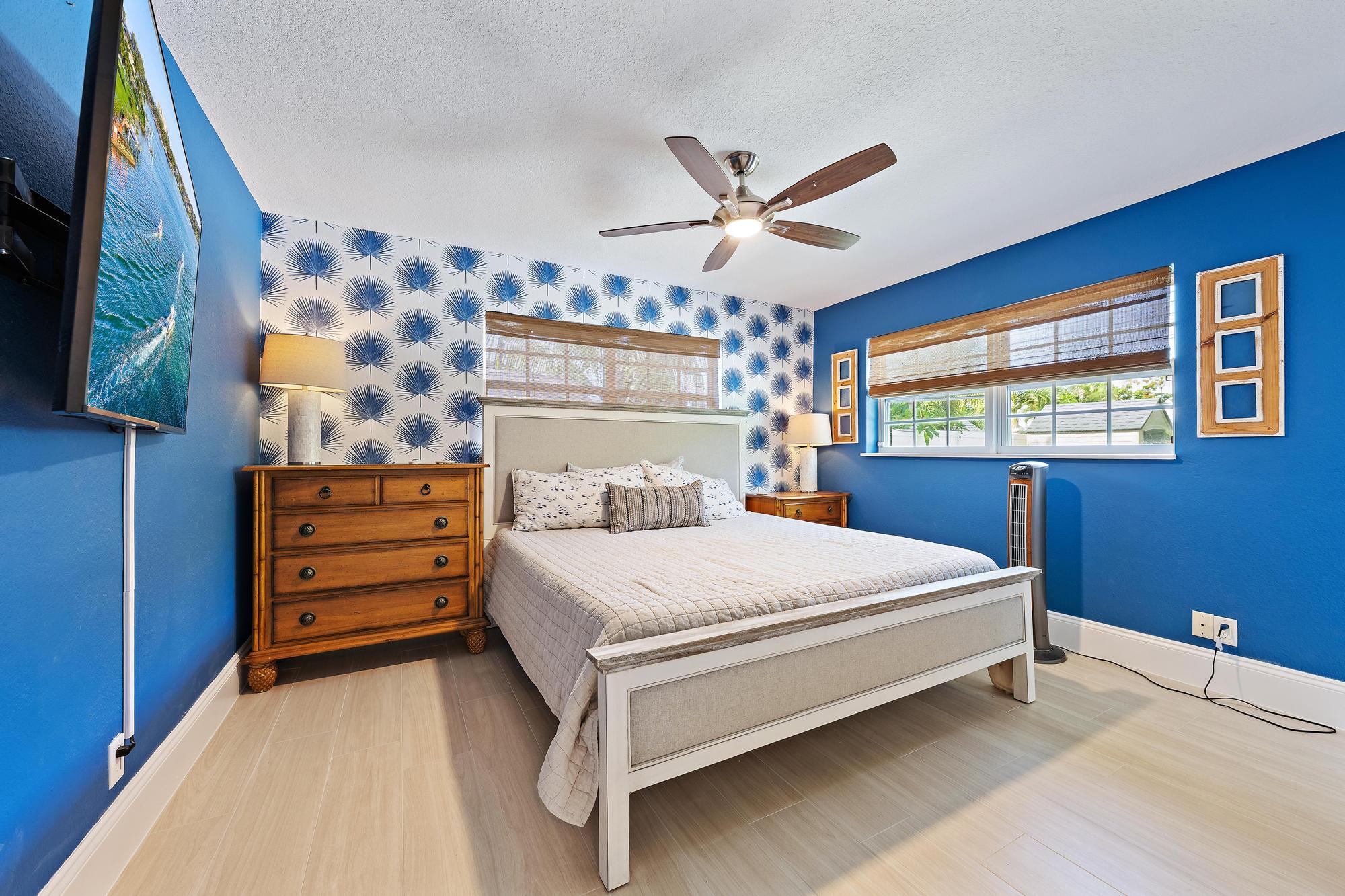 511 Ivy, Palm Beach Gardens FL 33410