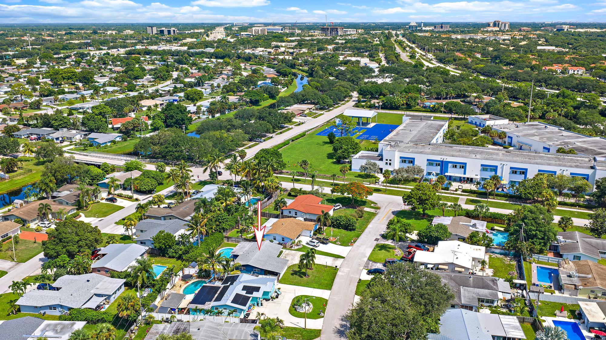 511 Ivy, Palm Beach Gardens FL 33410