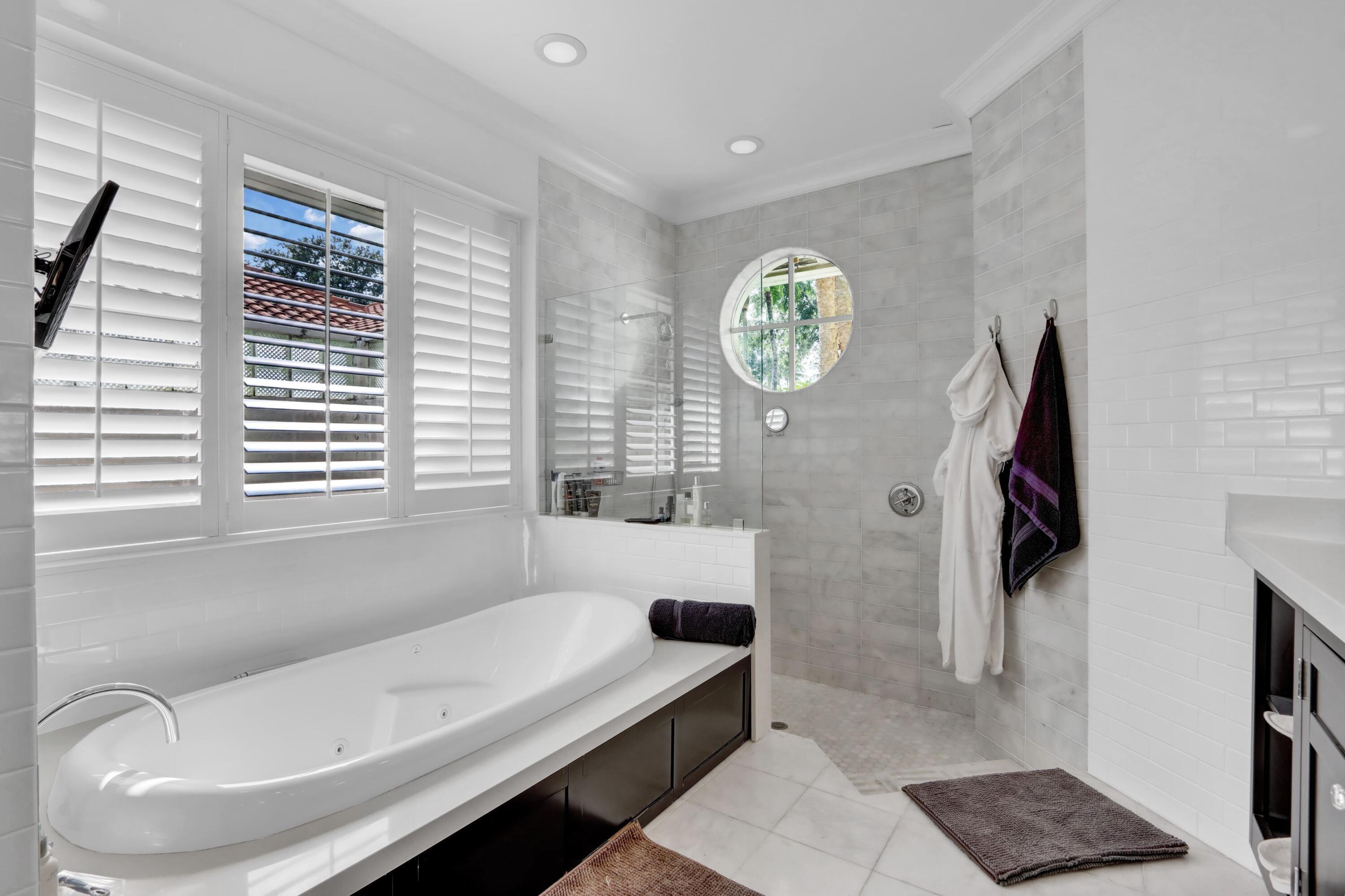 5866 St Annes, Boca Raton FL 33496