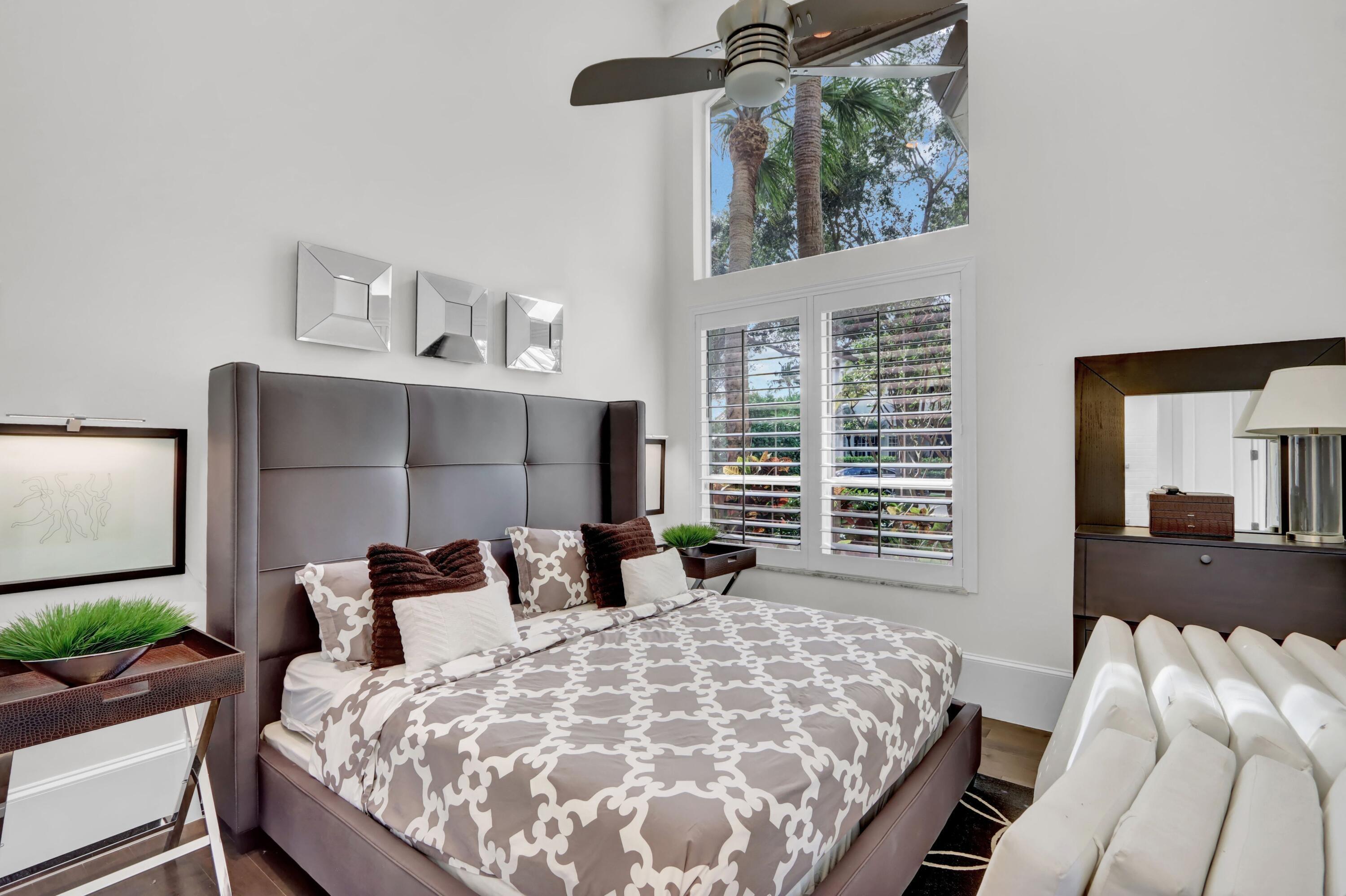 5866 St Annes, Boca Raton FL 33496