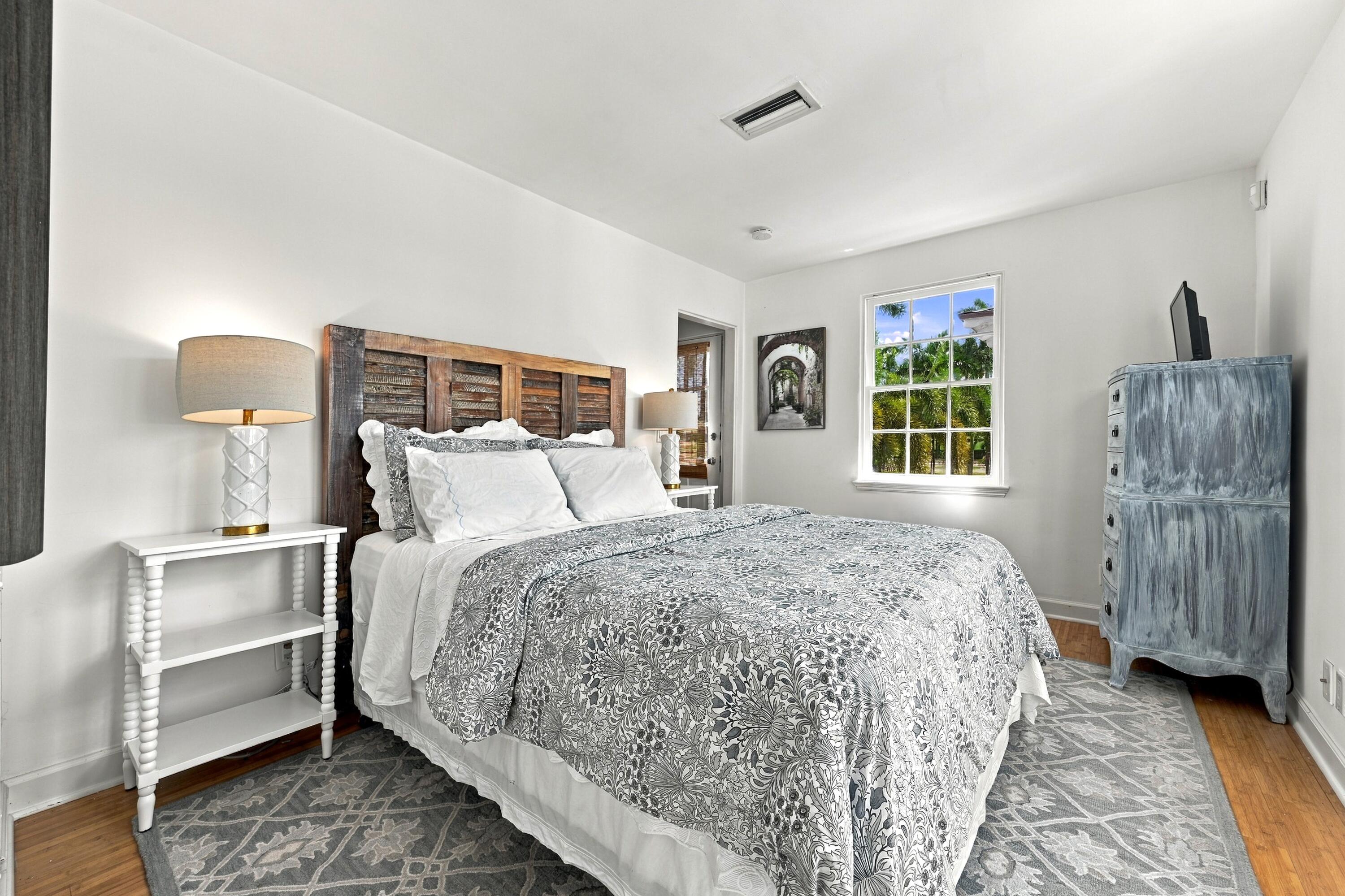 229 Pendleton, Palm Beach FL 33480