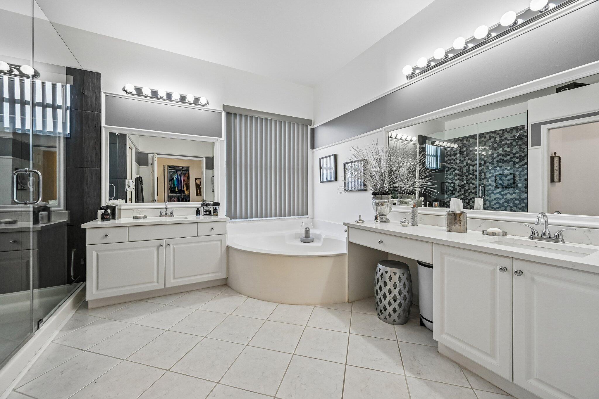 2415 WESTMONT, Royal Palm Beach FL 33411