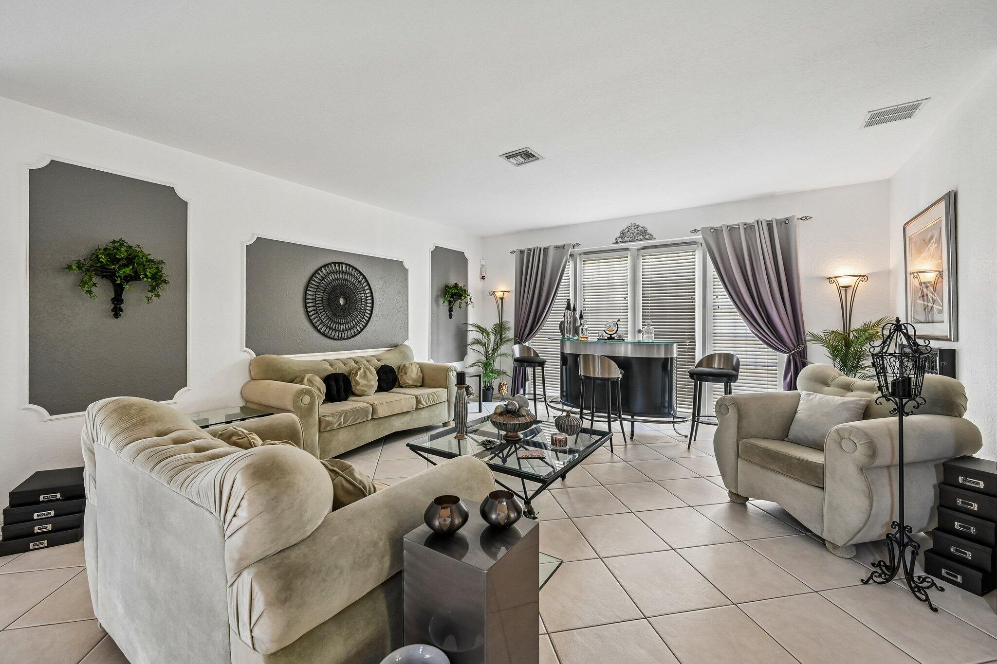 2415 WESTMONT, Royal Palm Beach FL 33411