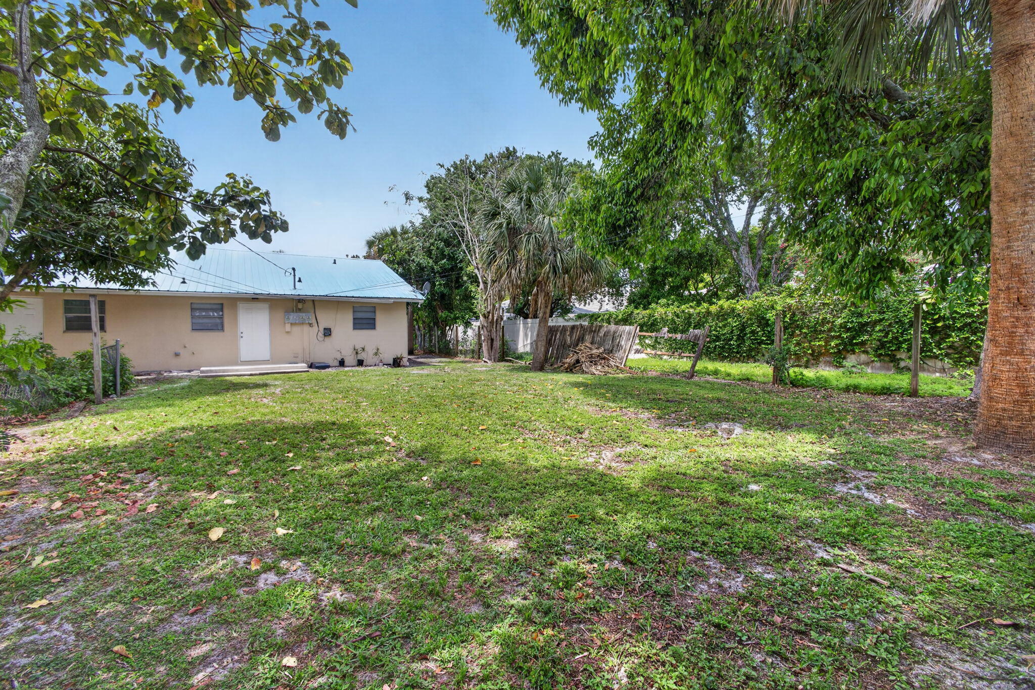 9484 Sun, Palm Beach Gardens FL 33403