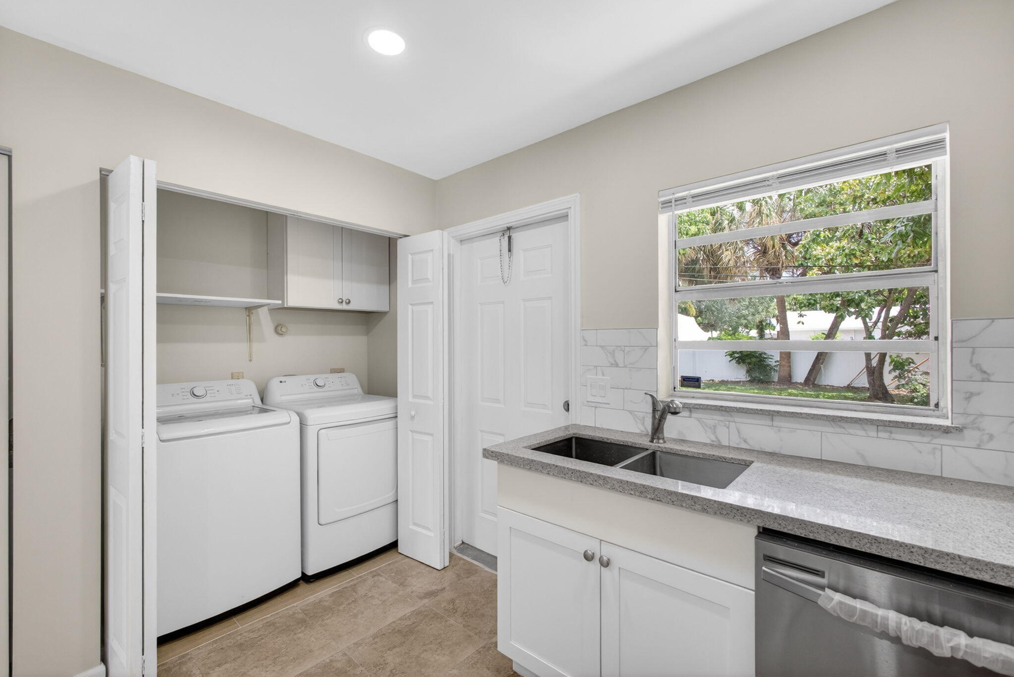 9484 Sun, Palm Beach Gardens FL 33403