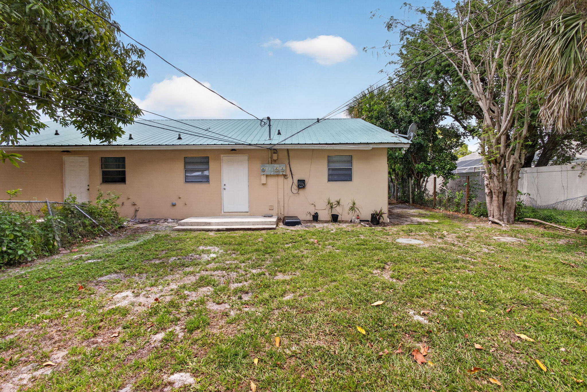 9484 Sun, Palm Beach Gardens FL 33403
