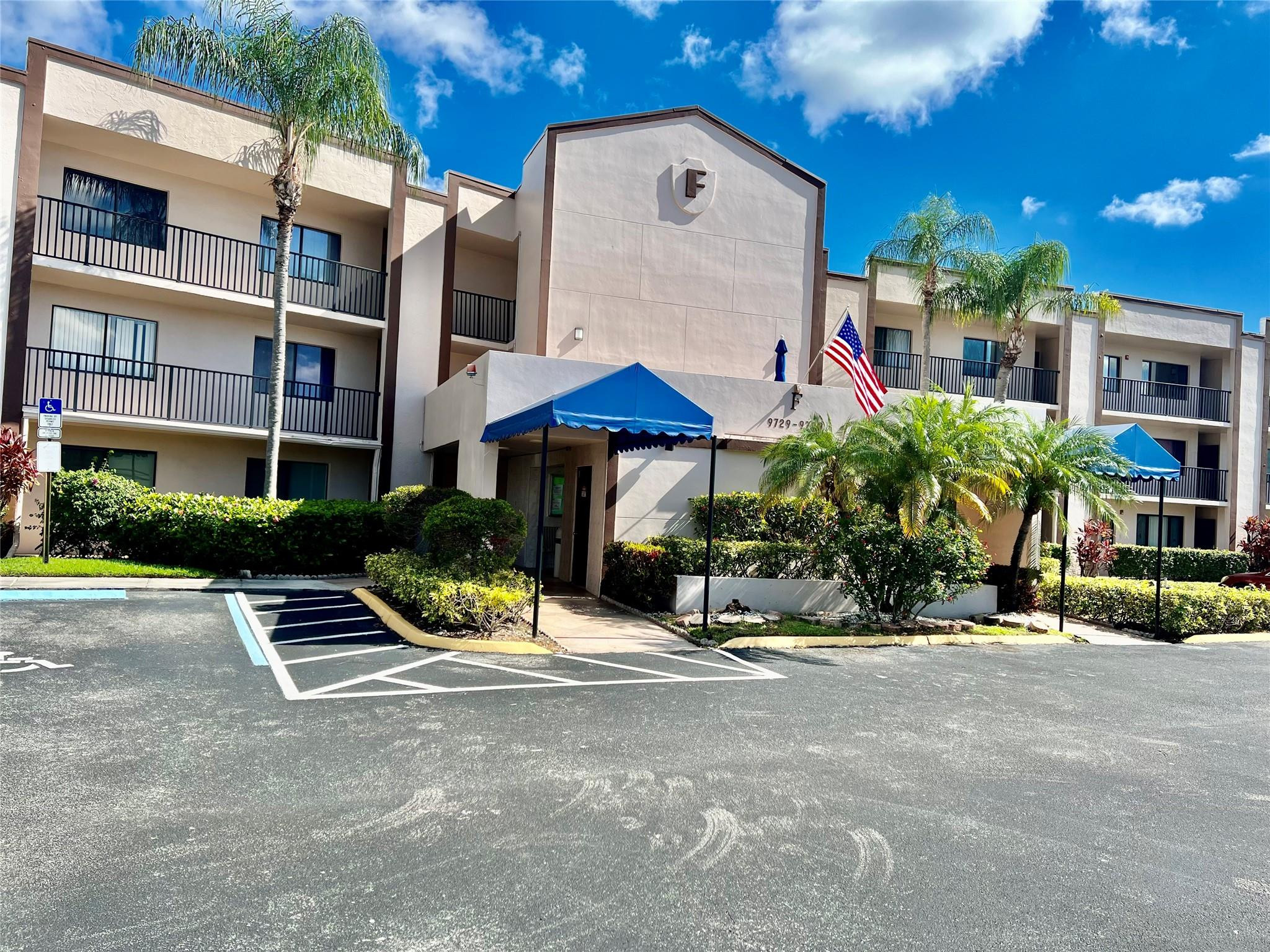 9787 N BELFORT #307, Tamarac FL 33321